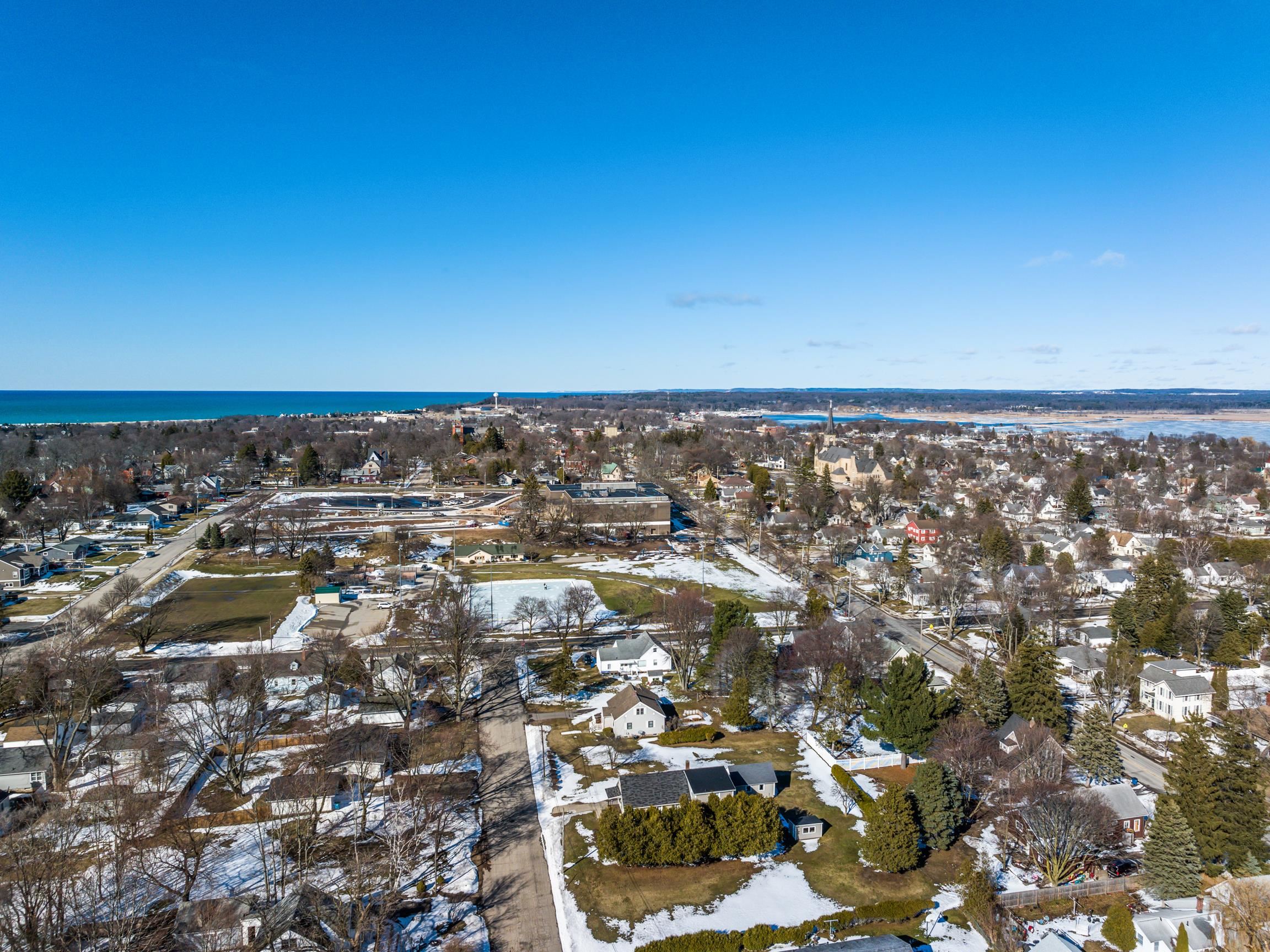 439 9th Street Manistee City MI 49660