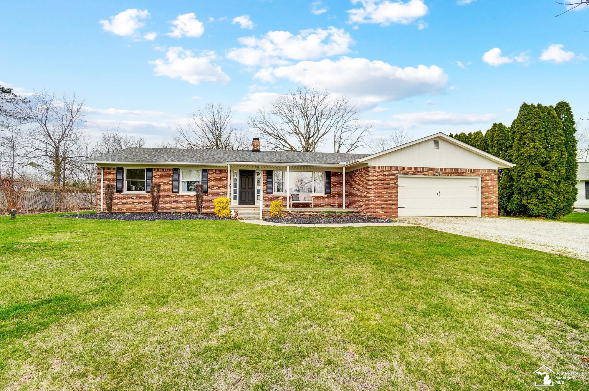 374 Earle Drive Ash Township MI 48117