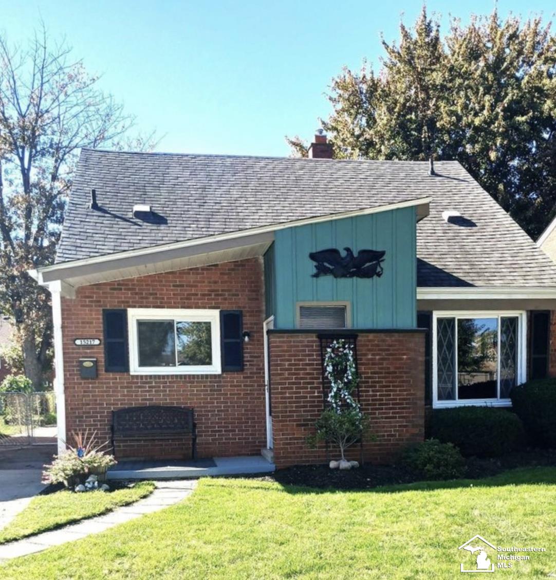 15217 Keppen Avenue Allen Park City MI 48101