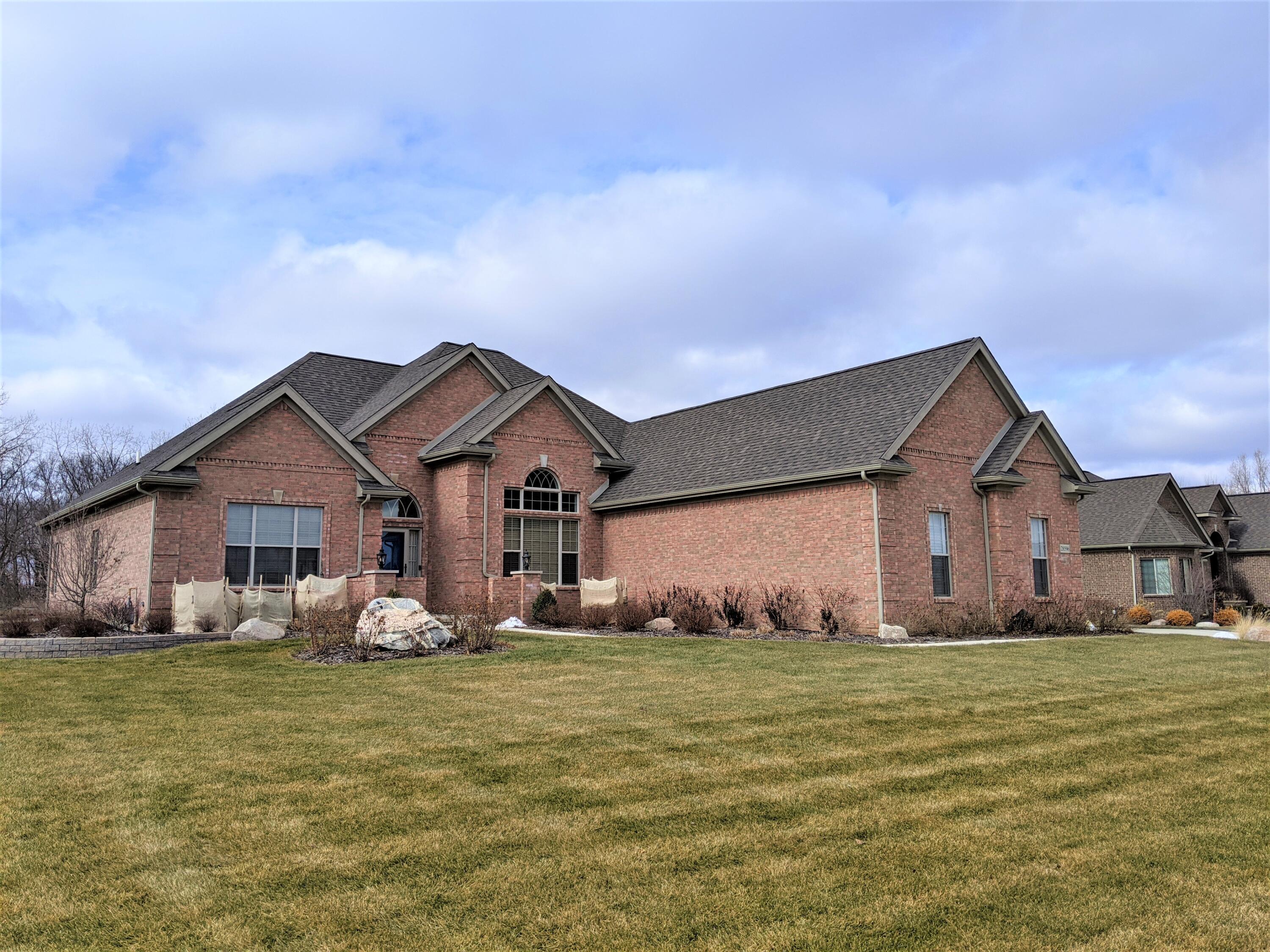 8187 Hunters Ridge Drive Berlin Charter Township MI 48166
