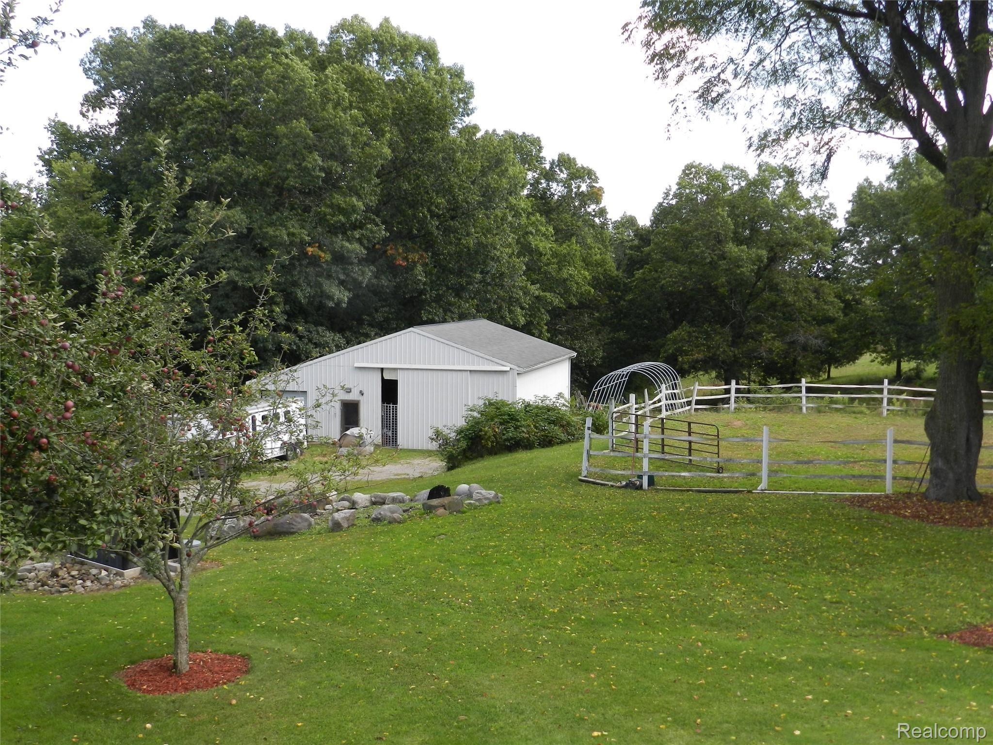 12247 Onondaga Road Tompkins Township MI 49264