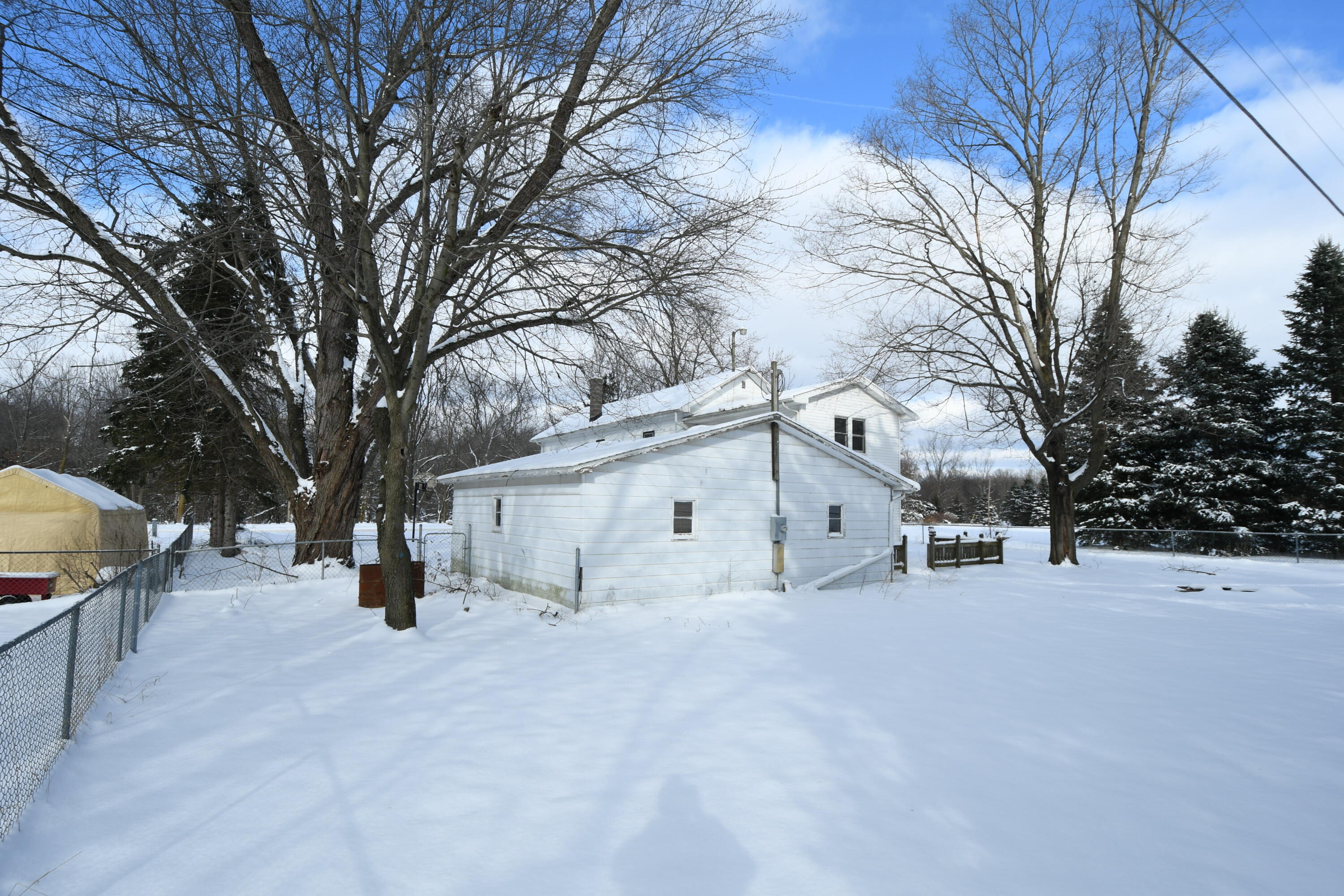 27877 County Road 375 Almena Township MI 49079