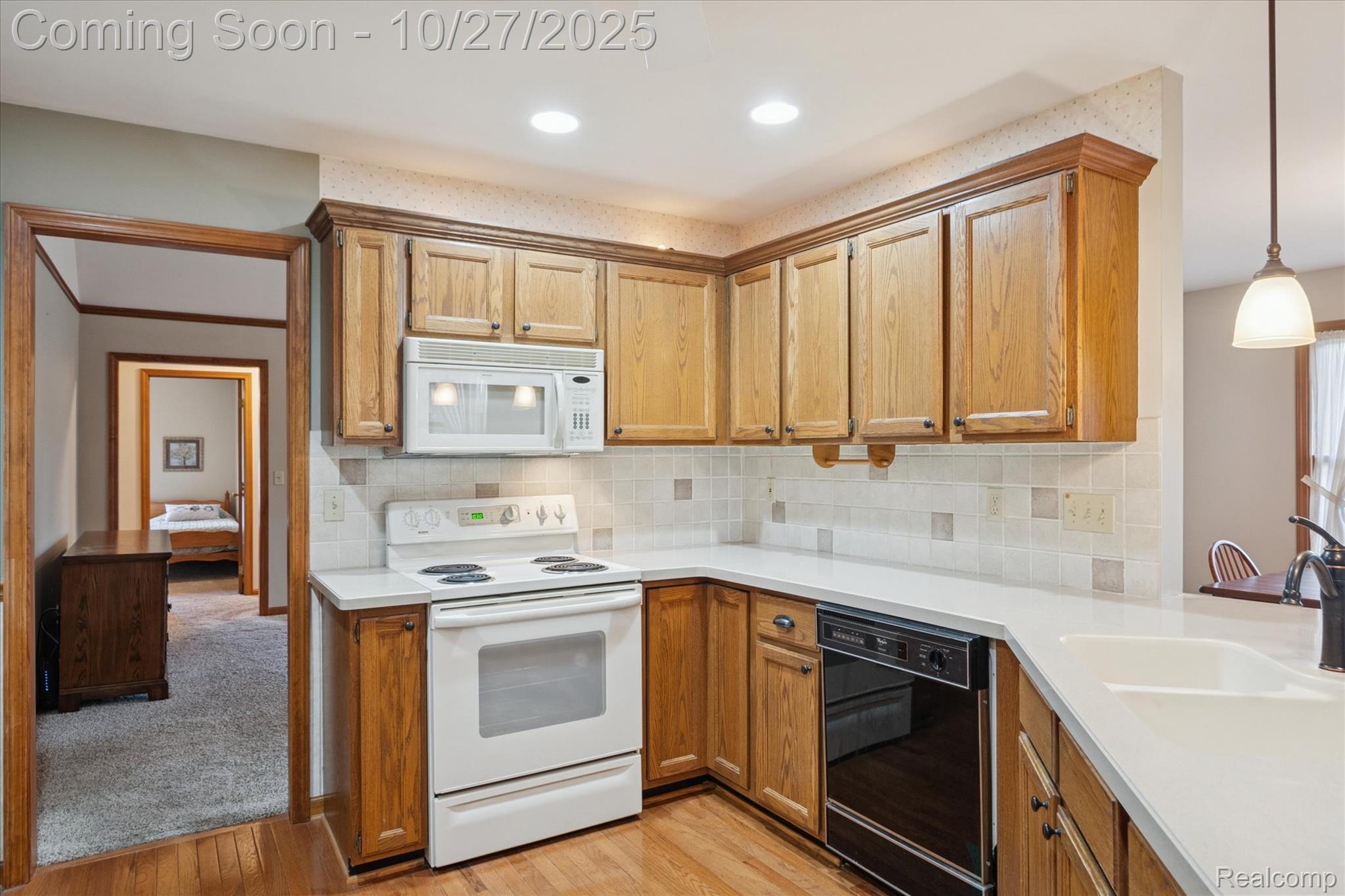 12587 Clover Lane Green Oak Township MI 48178