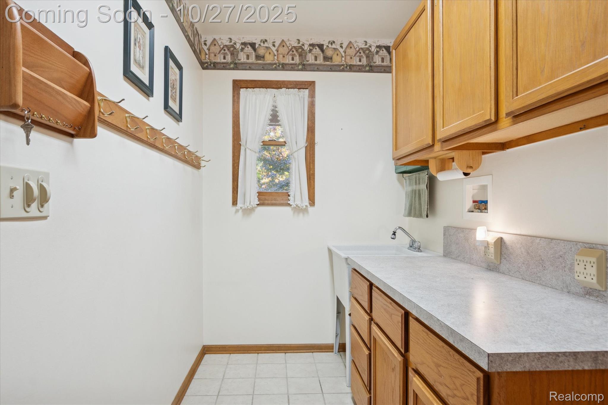 12587 Clover Lane Green Oak Township MI 48178