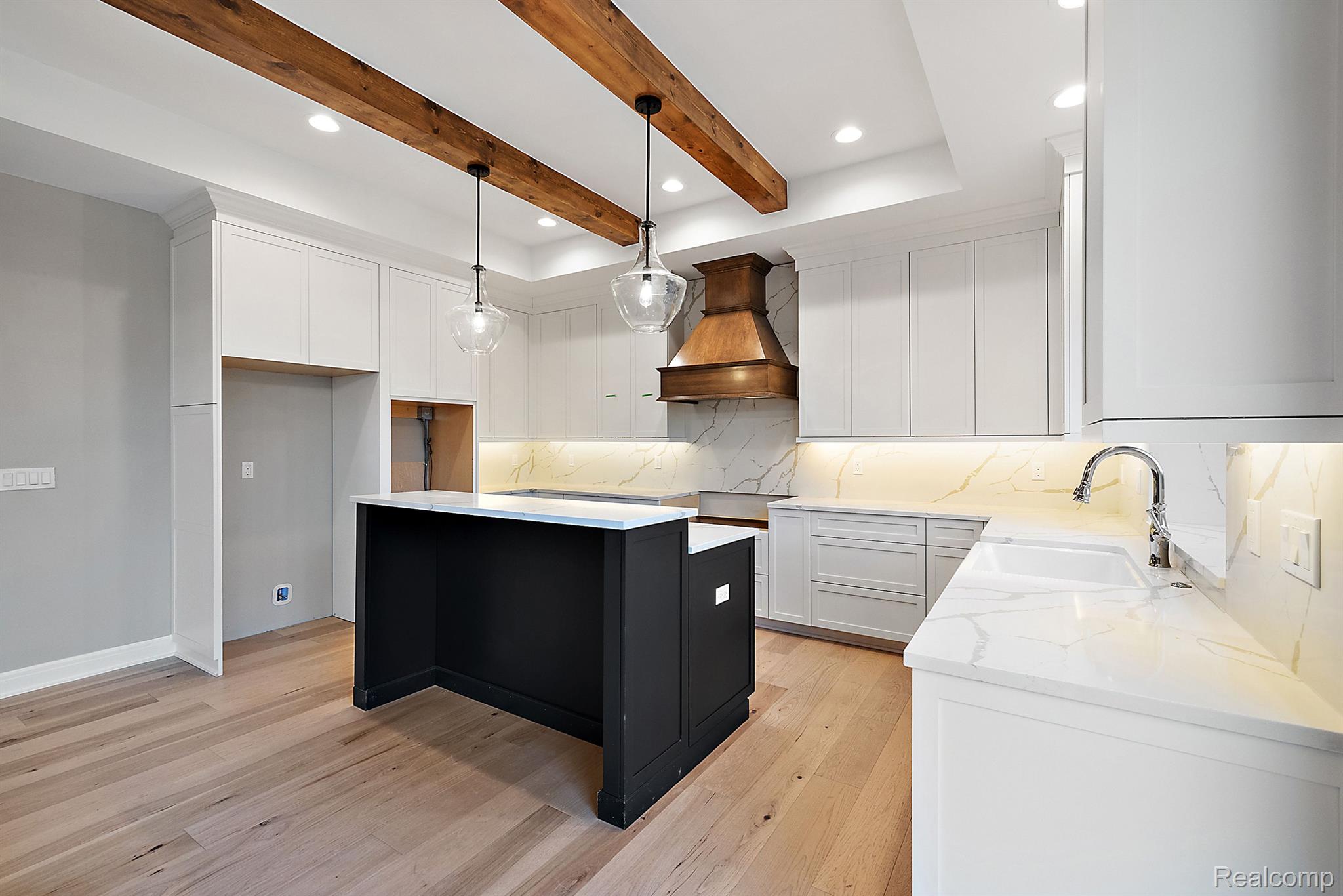 2280 Heidi Drive Addison Township MI 48370