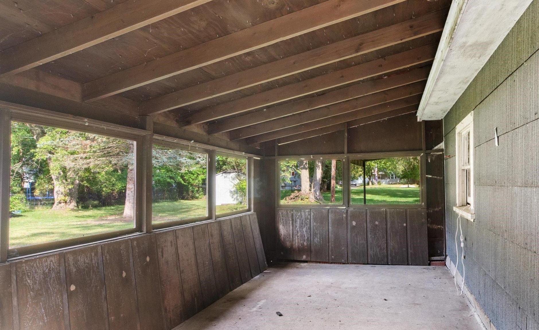 131 Moyer Avenue Alma City MI 48801