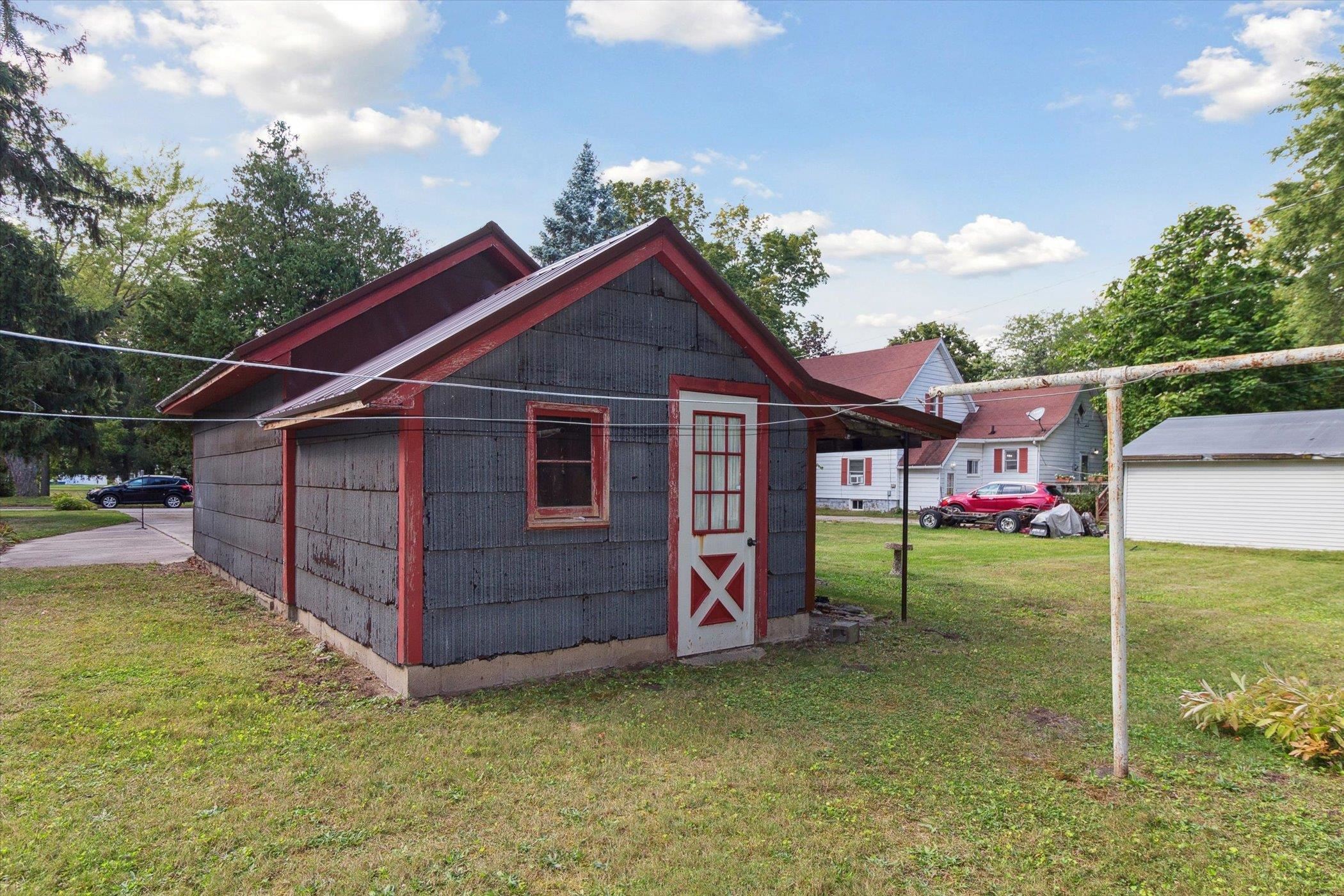 131 Moyer Avenue Alma City MI 48801