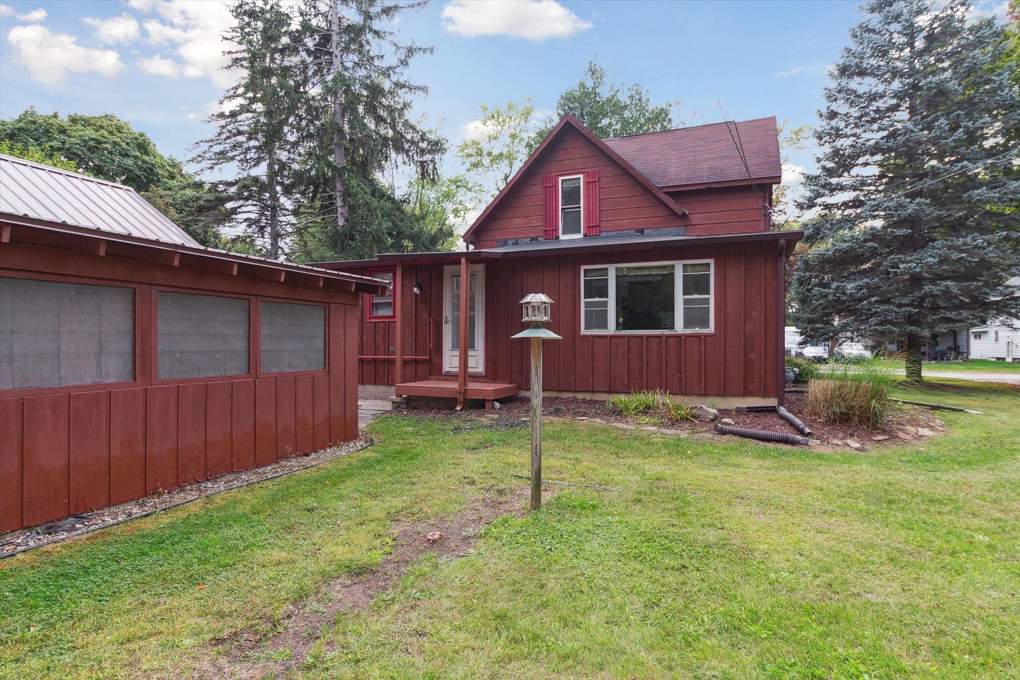 131 Moyer Avenue Alma City MI 48801