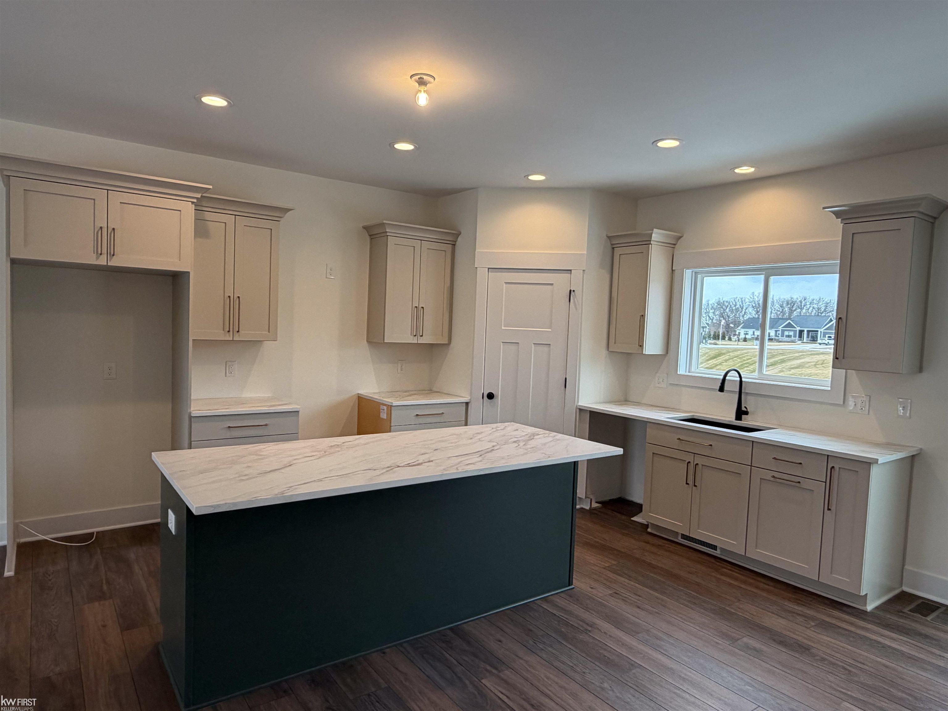5311 Championship Drive Fenton Charter Township MI 48451