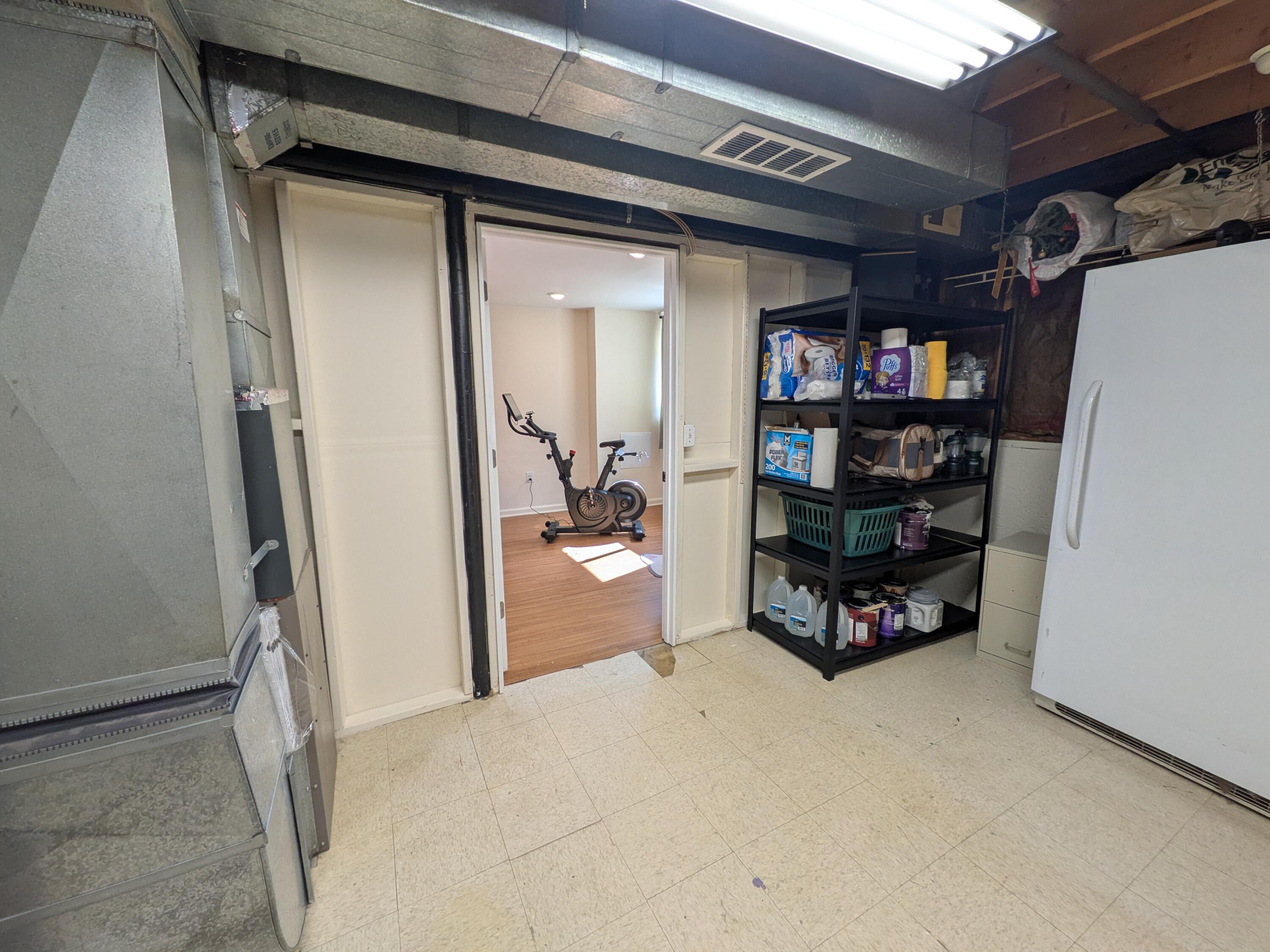 18298 Alvaro Avenue Brownstown Charter Township MI 48193