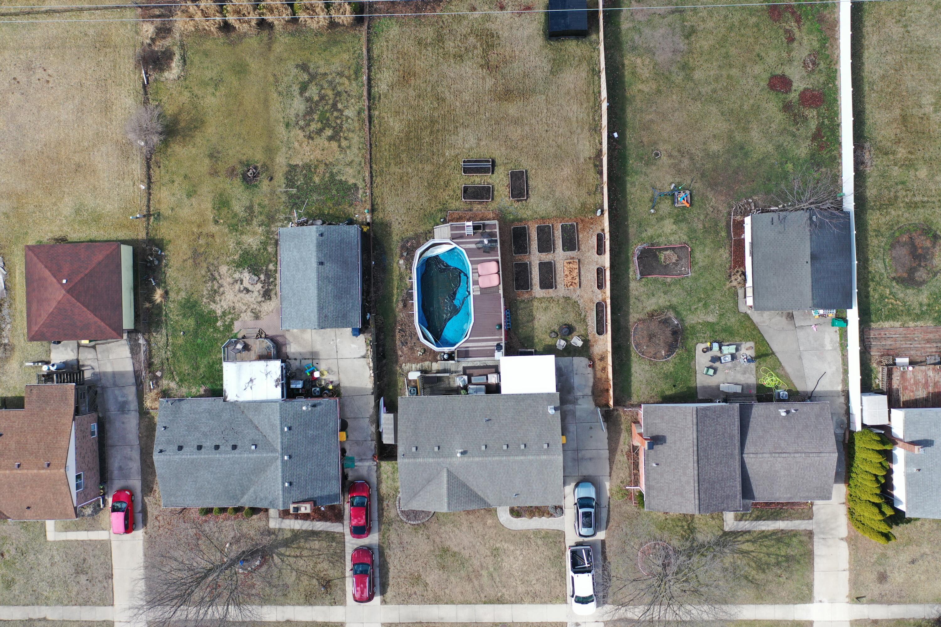 18298 Alvaro Avenue Brownstown Charter Township MI 48193
