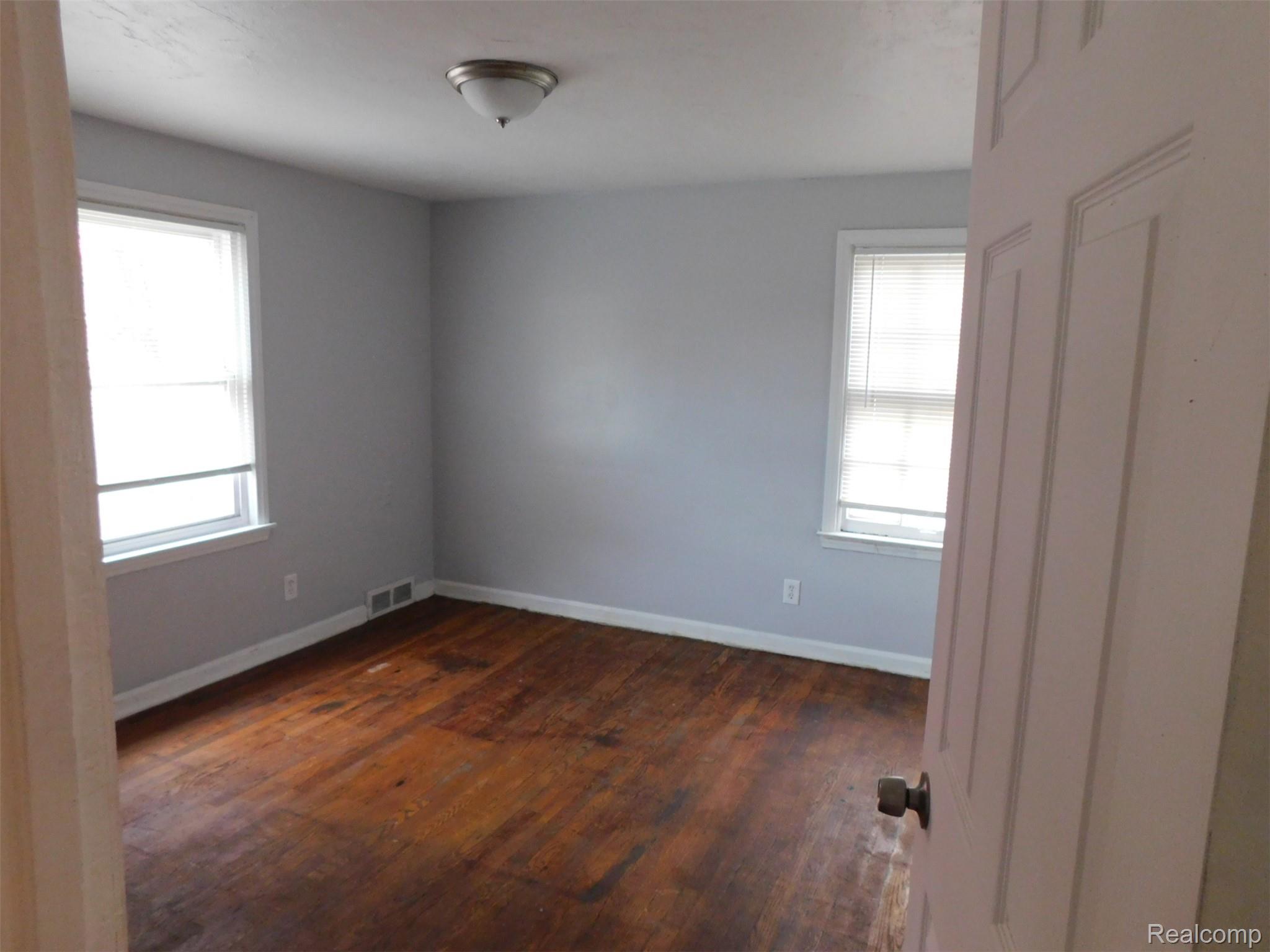 15443 Troester Street Detroit City MI 48205