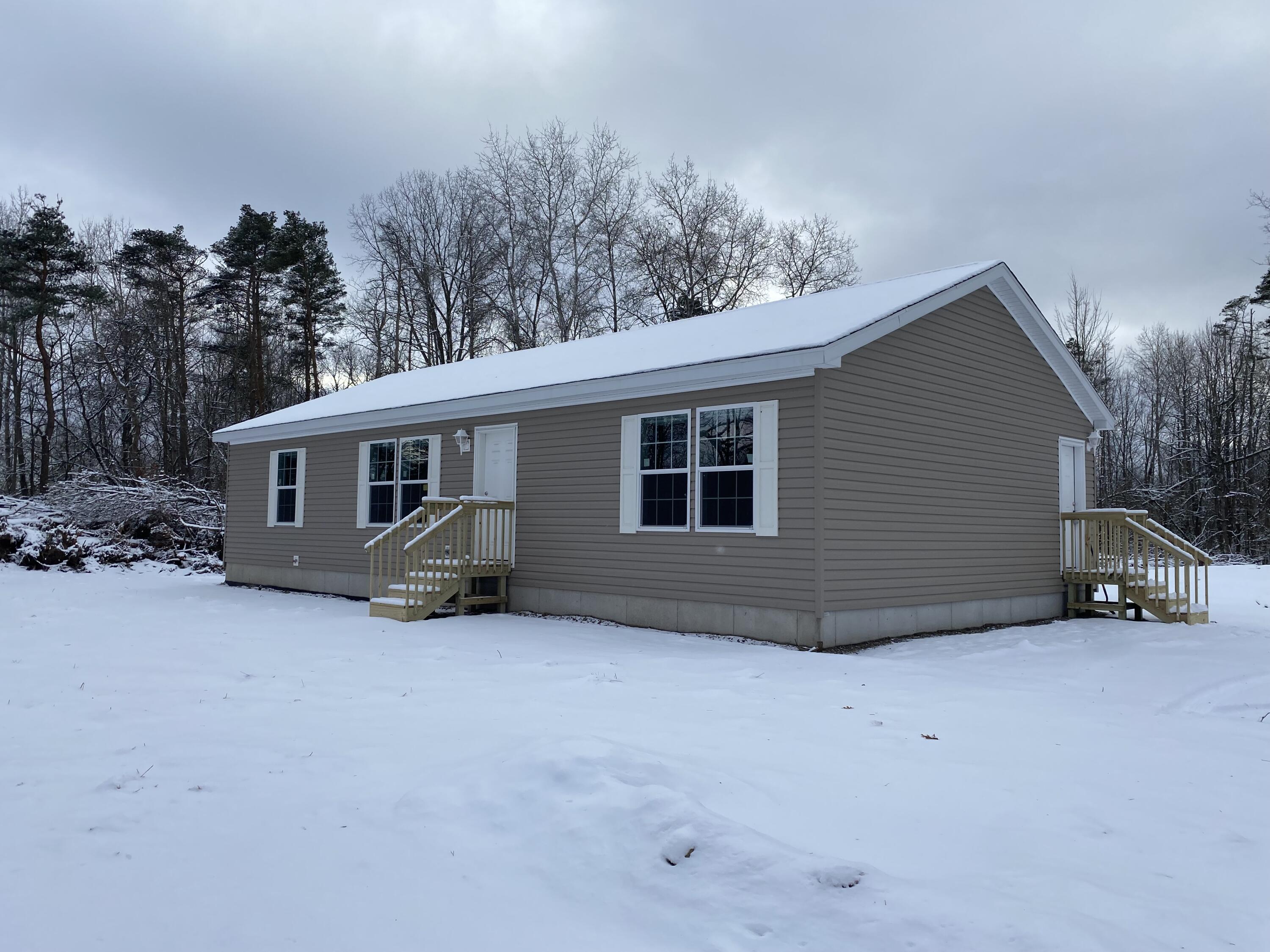 129 W 9th Street Aetna Township MI 49336