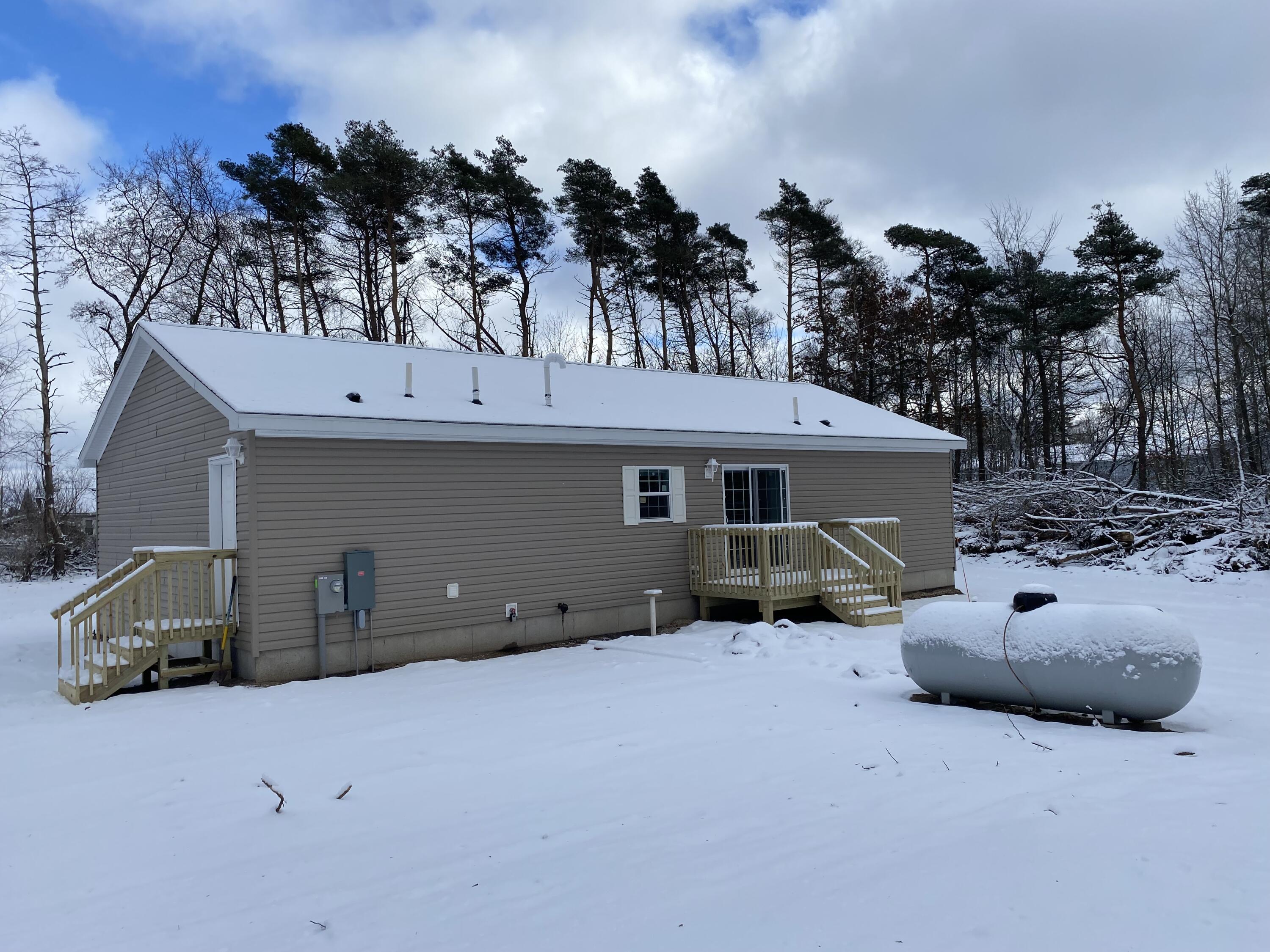 129 W 9th Street Aetna Township MI 49336