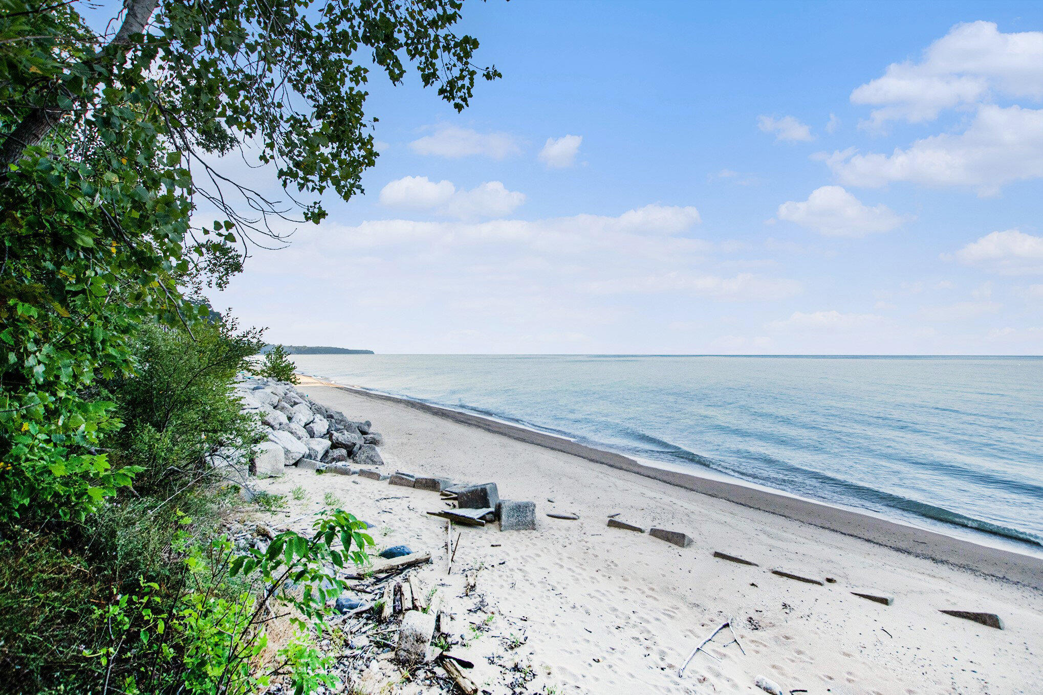 2580 Lakeshore Drive Saugatuck Township MI 49408