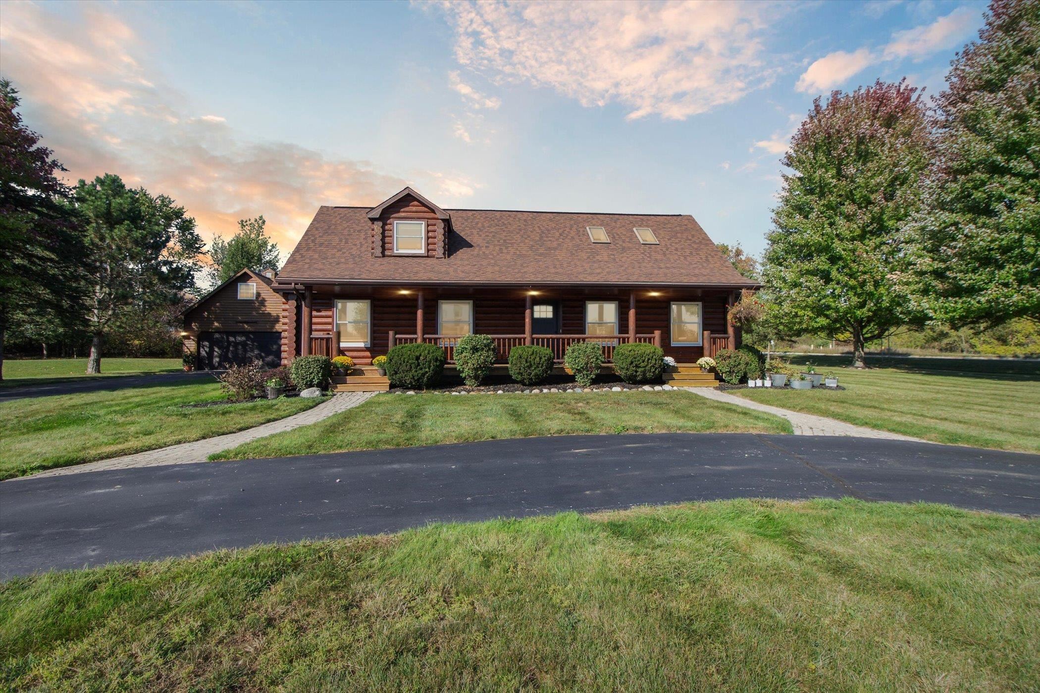 1510 Luce Court Alma City MI 48801