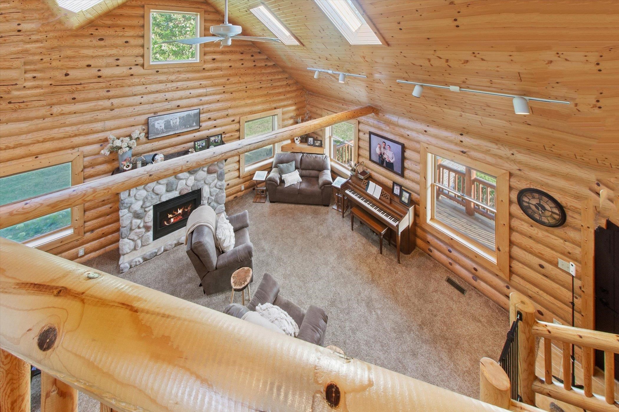 1510 Luce Court Alma City MI 48801