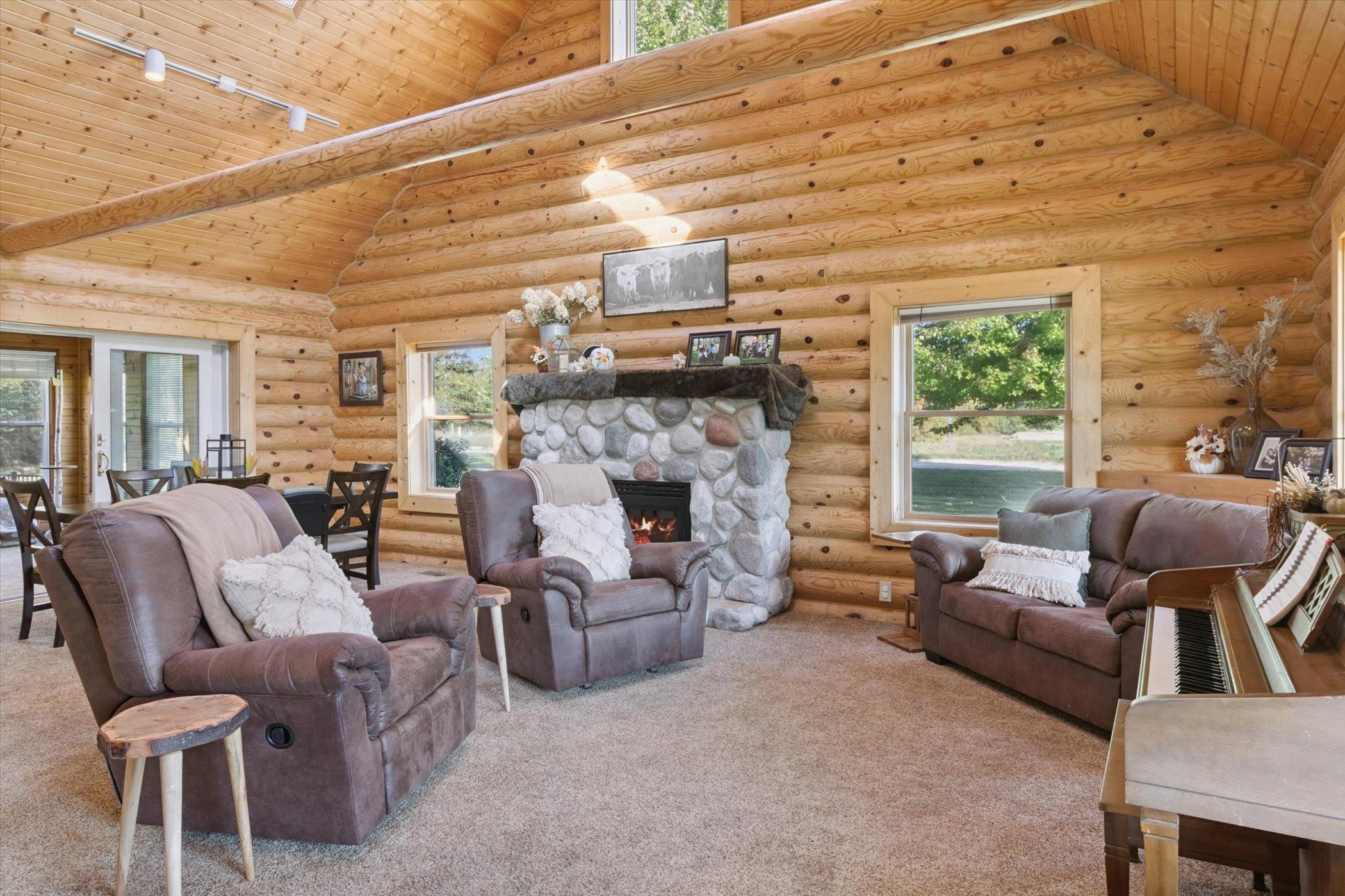 1510 Luce Court Alma City MI 48801