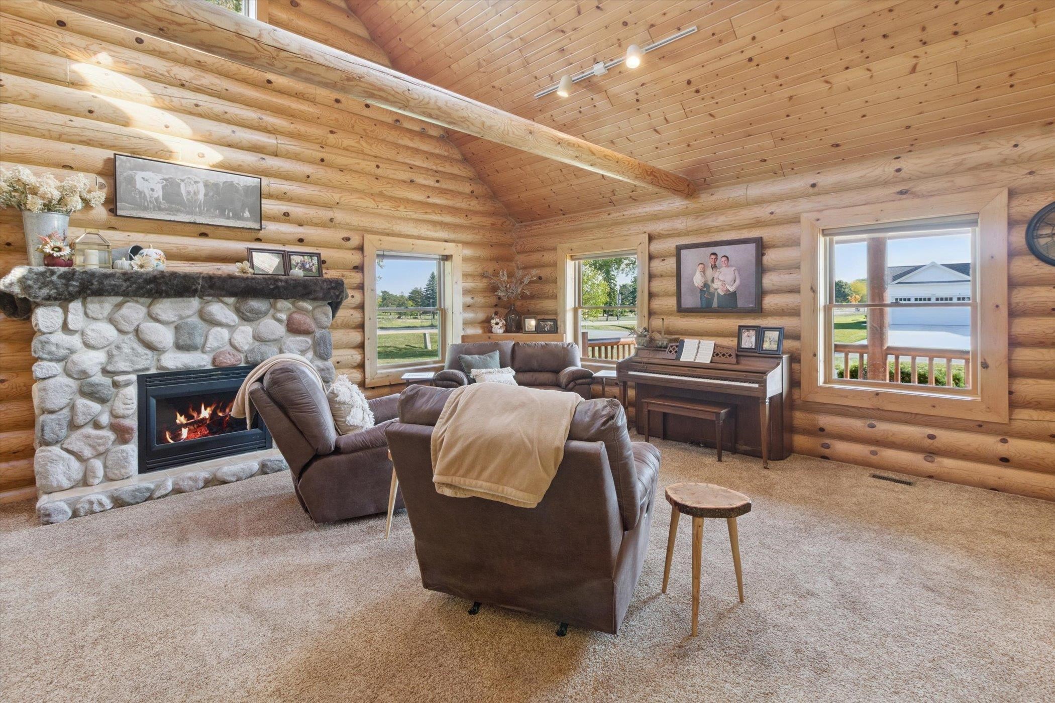 1510 Luce Court Alma City MI 48801