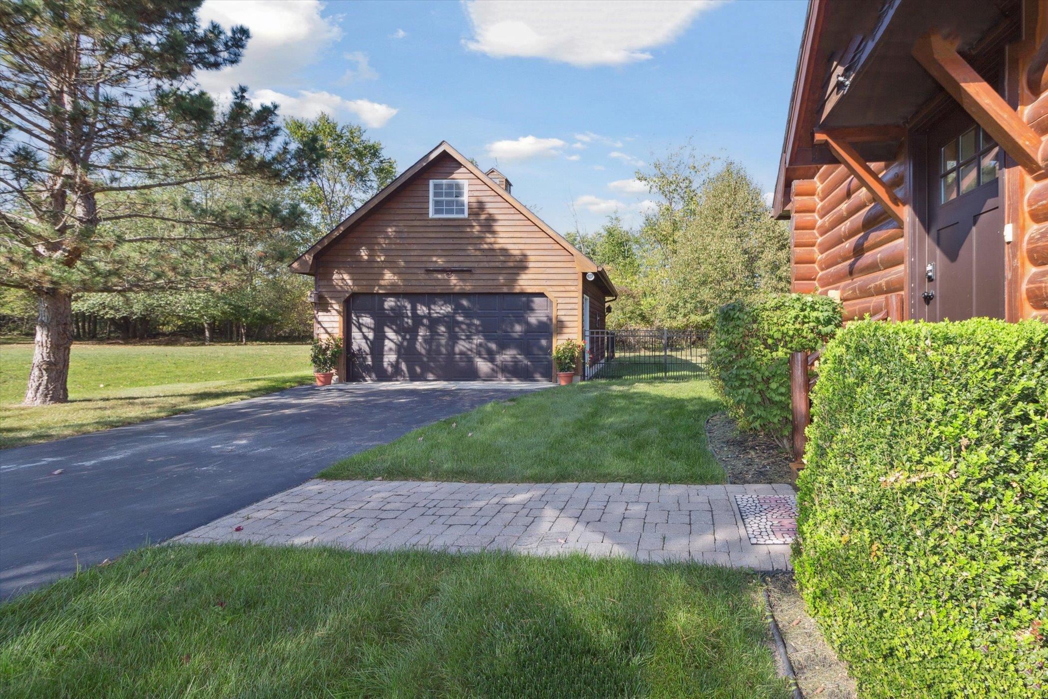 1510 Luce Court Alma City MI 48801