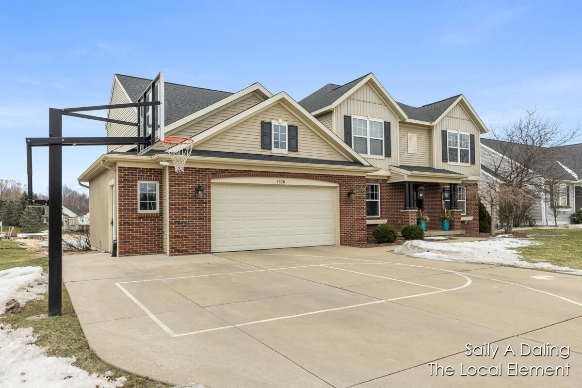 7320 Waterline Drive Allendale Charter Township MI 49401