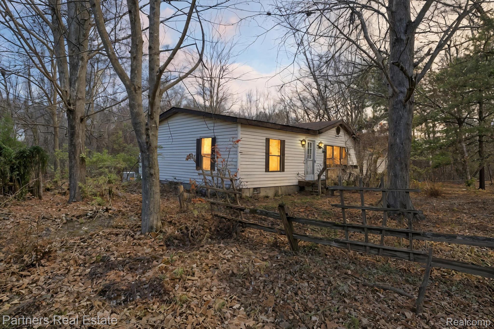 Green Oak Township MI, 10836 Tuthill Road