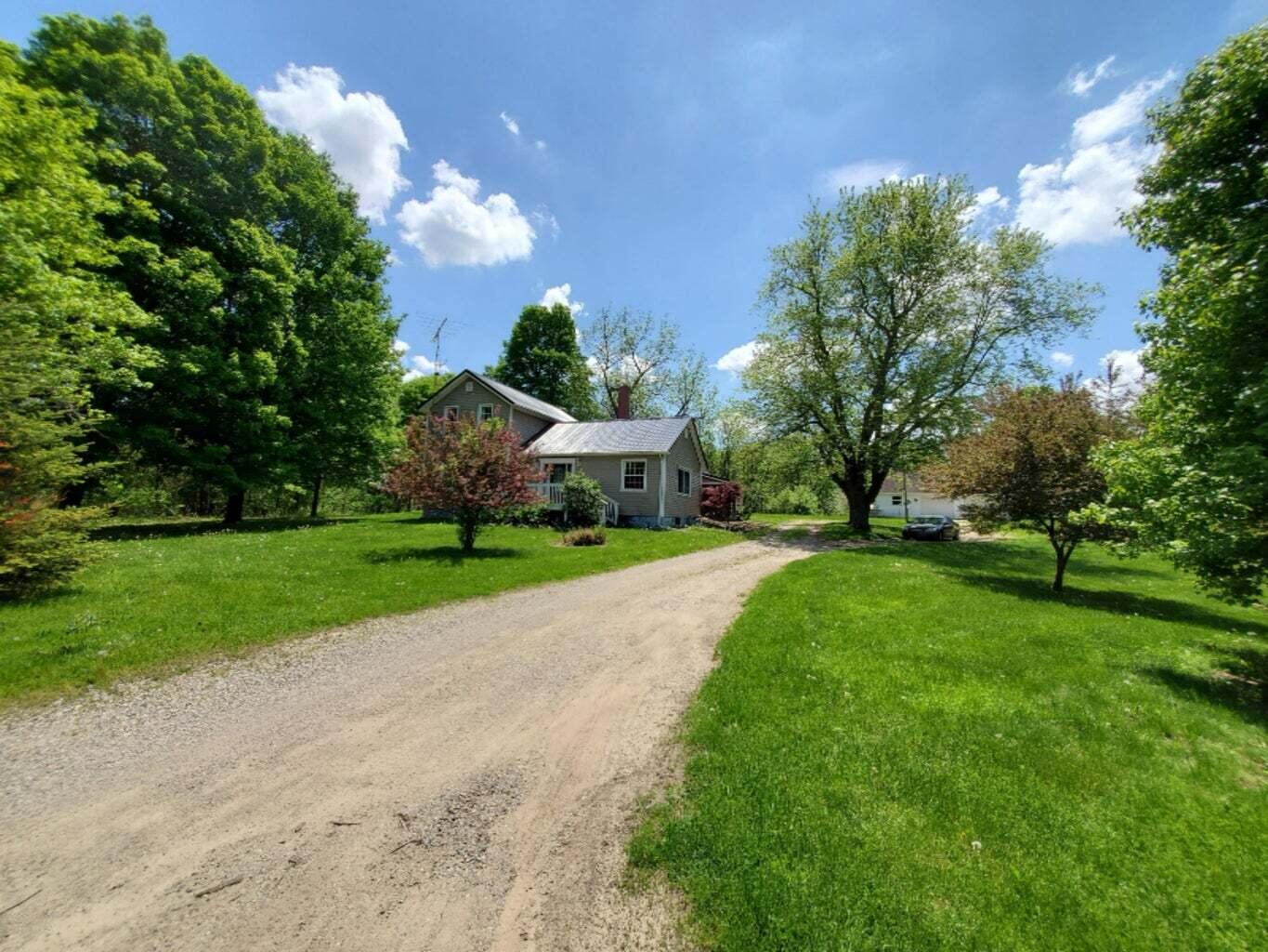 3151 E Bacon Road Adams Township MI 49242