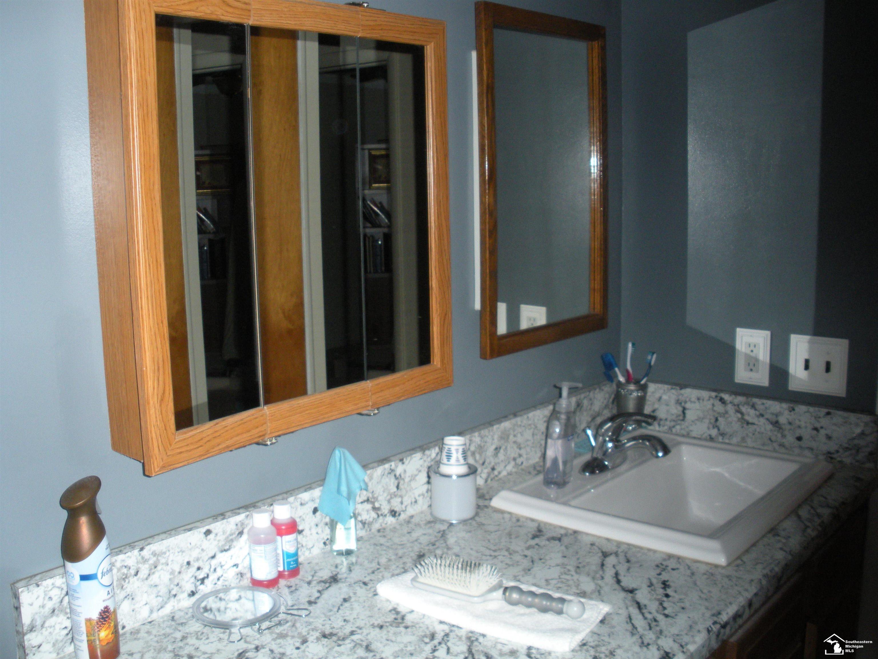 25315 Baker Taylor City MI 48180