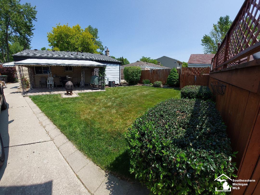 25315 Baker Taylor City MI 48180