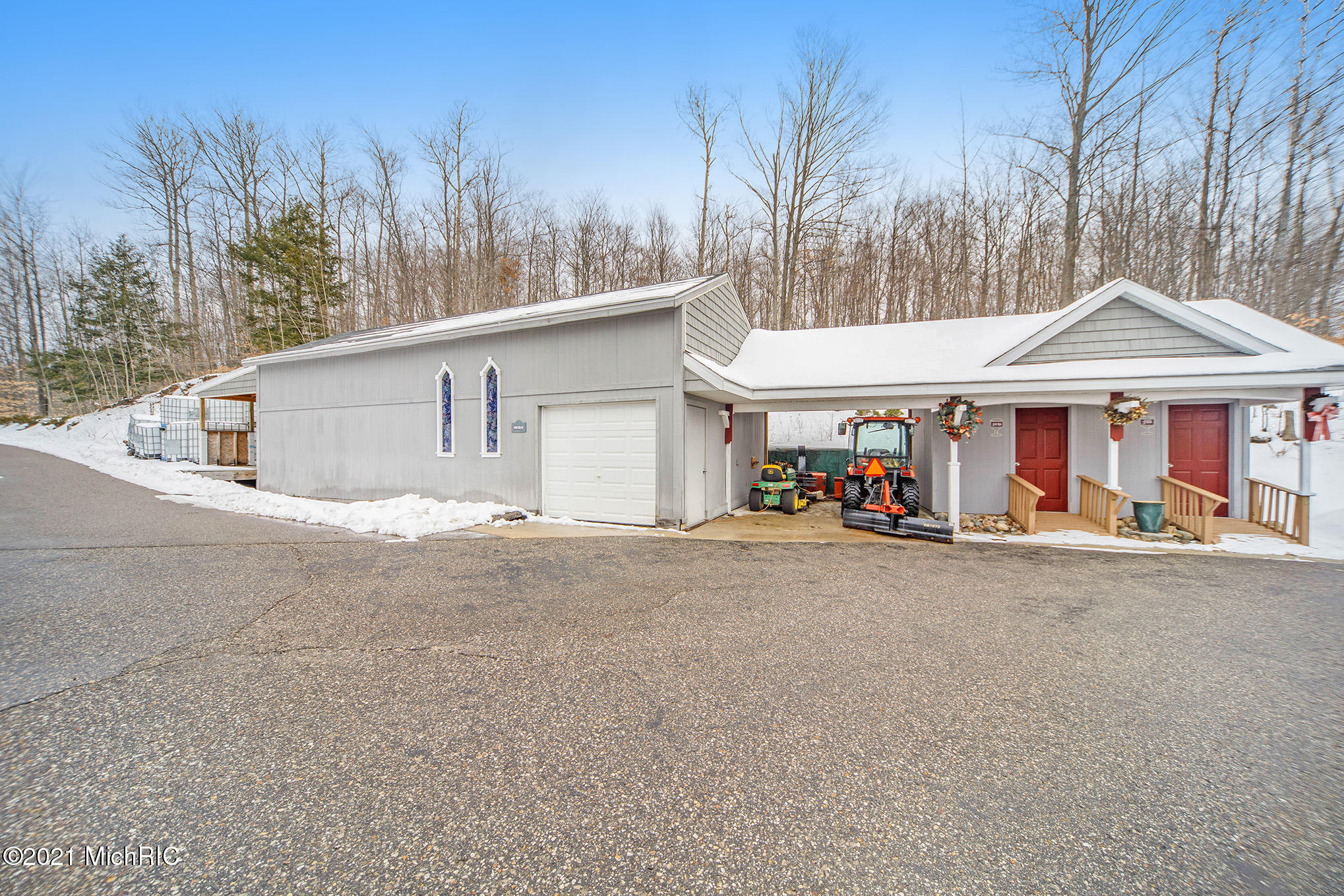 6767 Pleasantview Road Harbor Springs City MI 49740