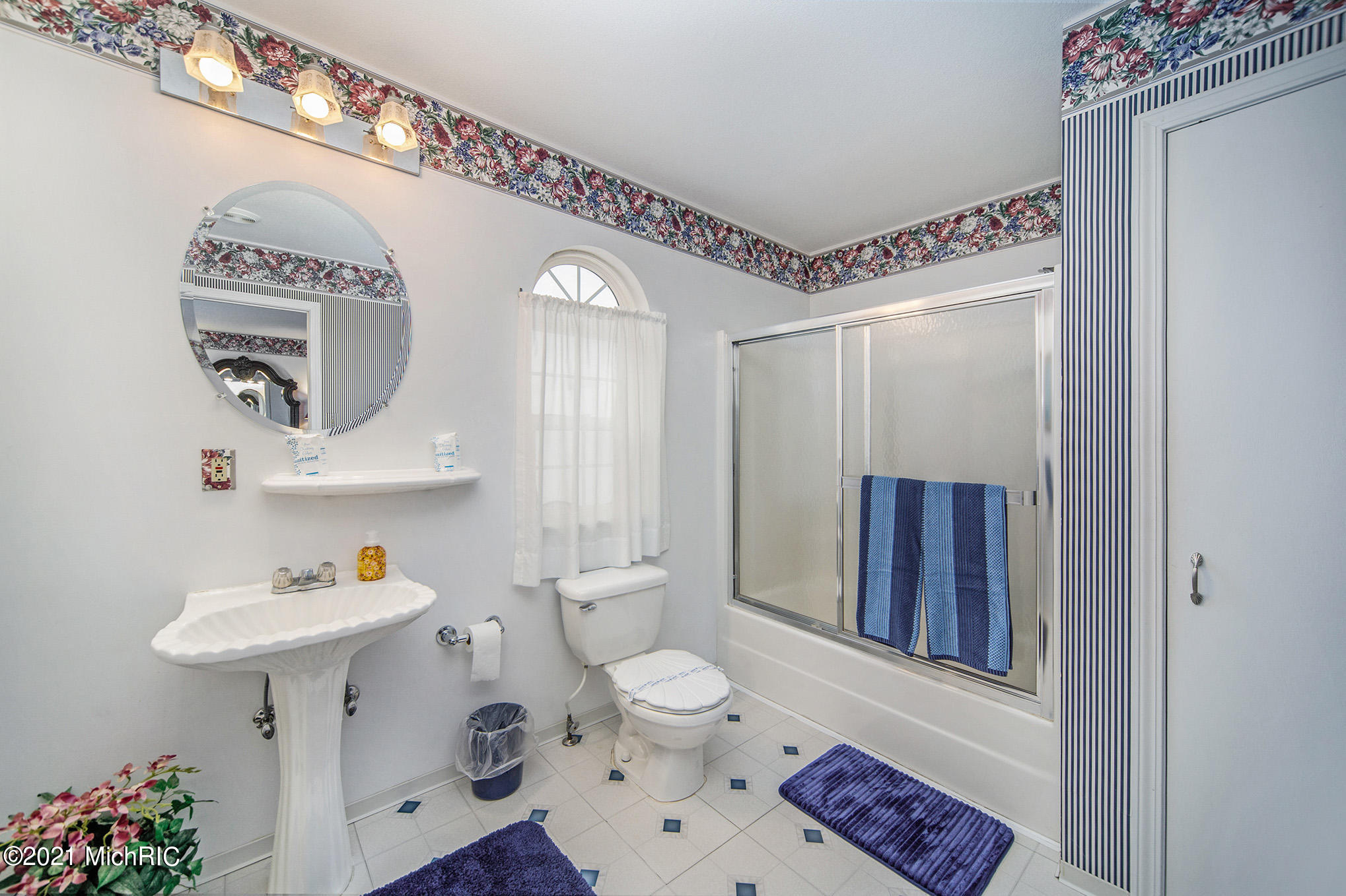 6767 Pleasantview Road Harbor Springs City MI 49740