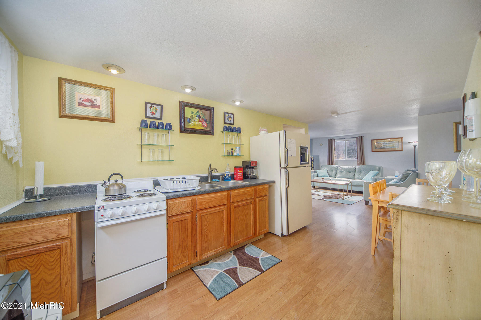 6767 Pleasantview Road Harbor Springs City MI 49740