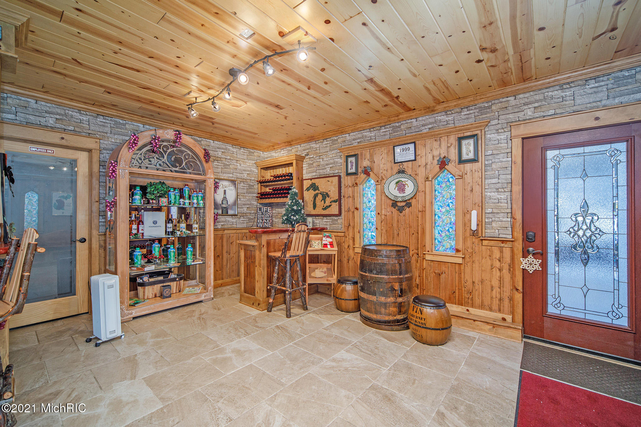 6767 Pleasantview Road Harbor Springs City MI 49740