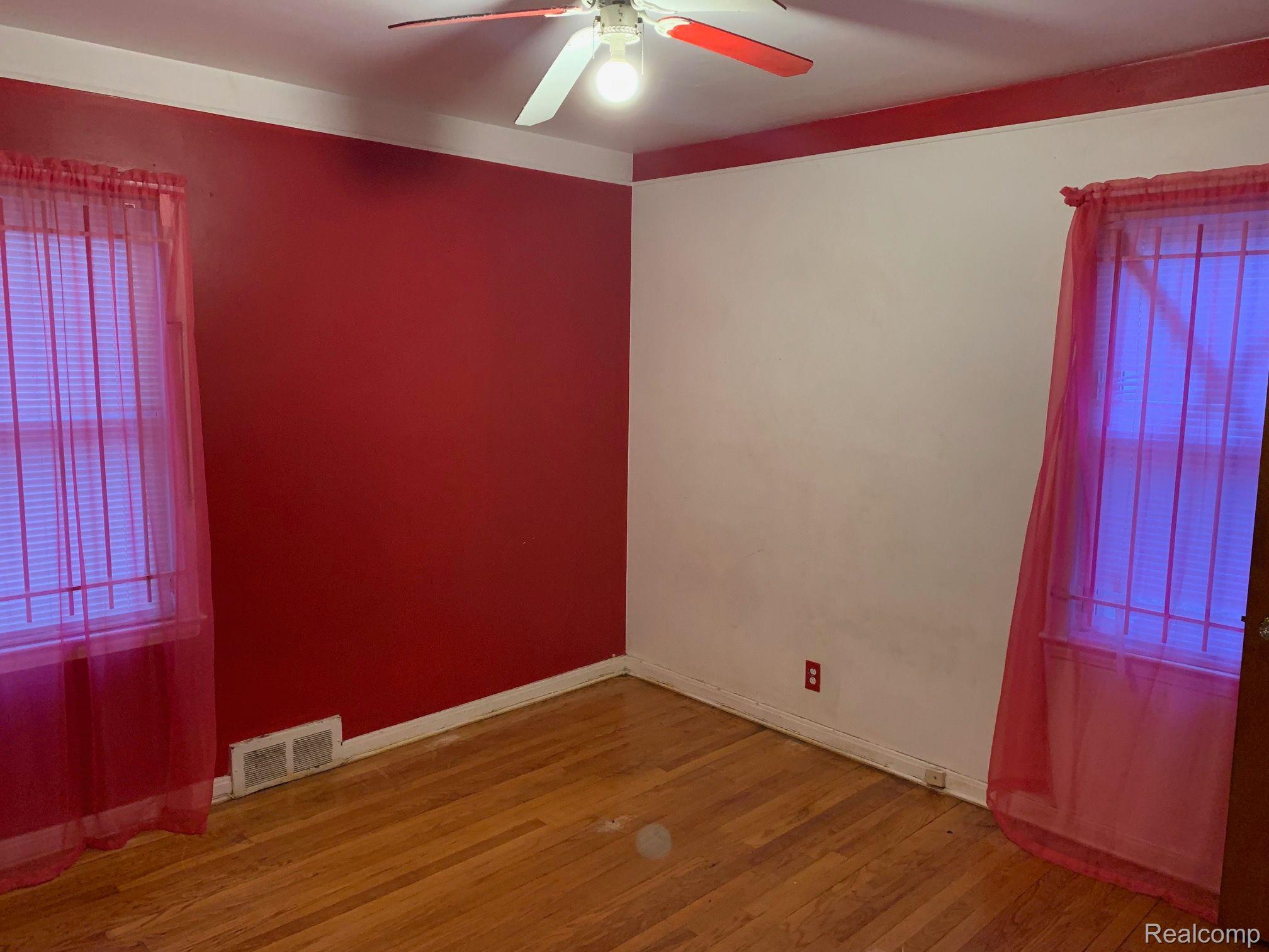 15825 Bringard Drive Detroit City MI 48205