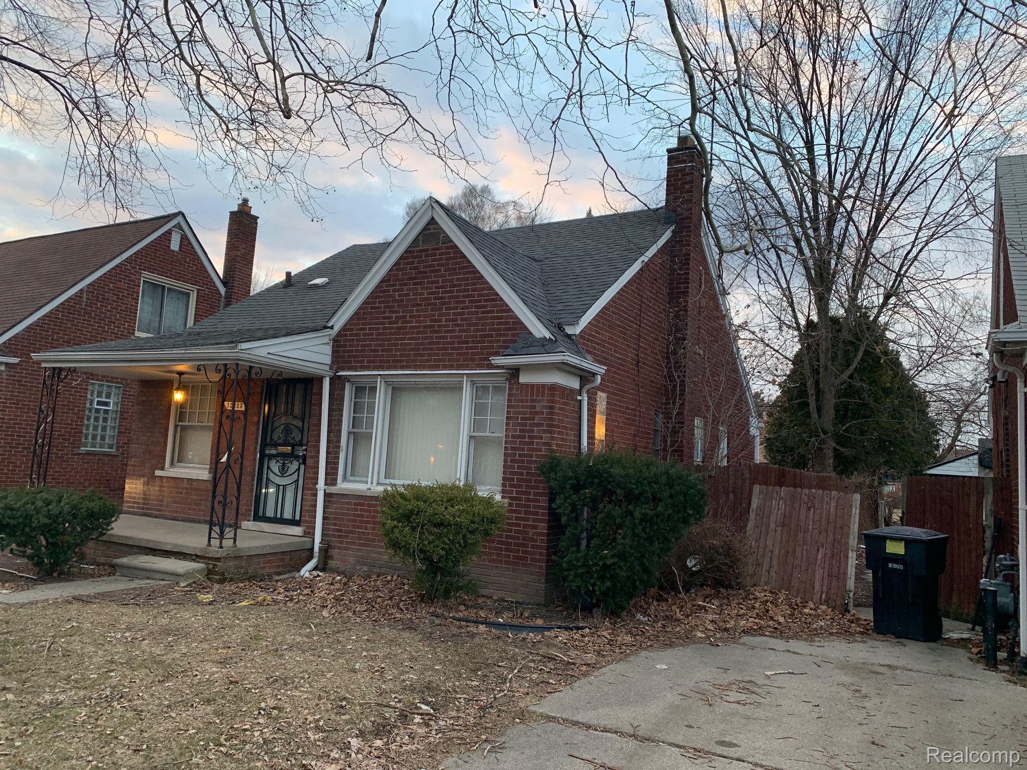 15825 Bringard Drive Detroit City MI 48205