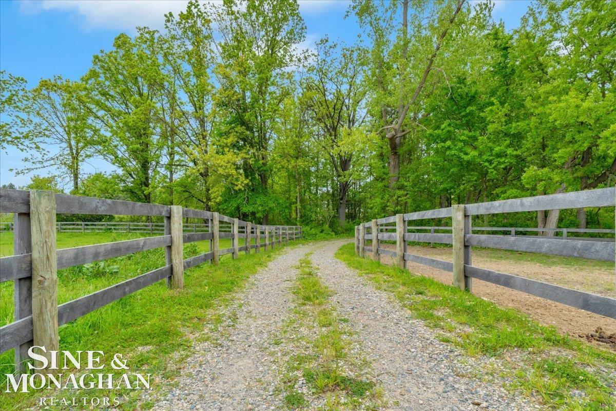 270 N Rochester Road Addison Township MI 48367