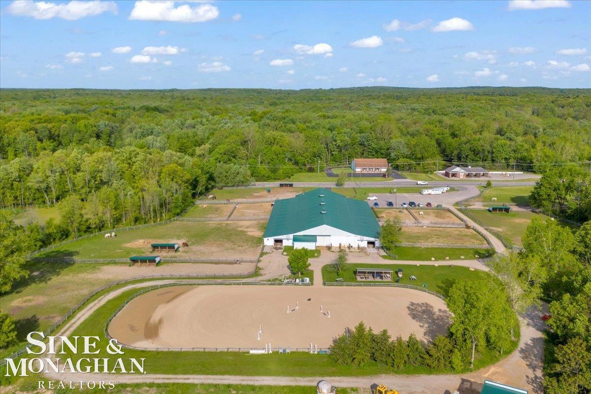 270 N Rochester Road Addison Township MI 48367