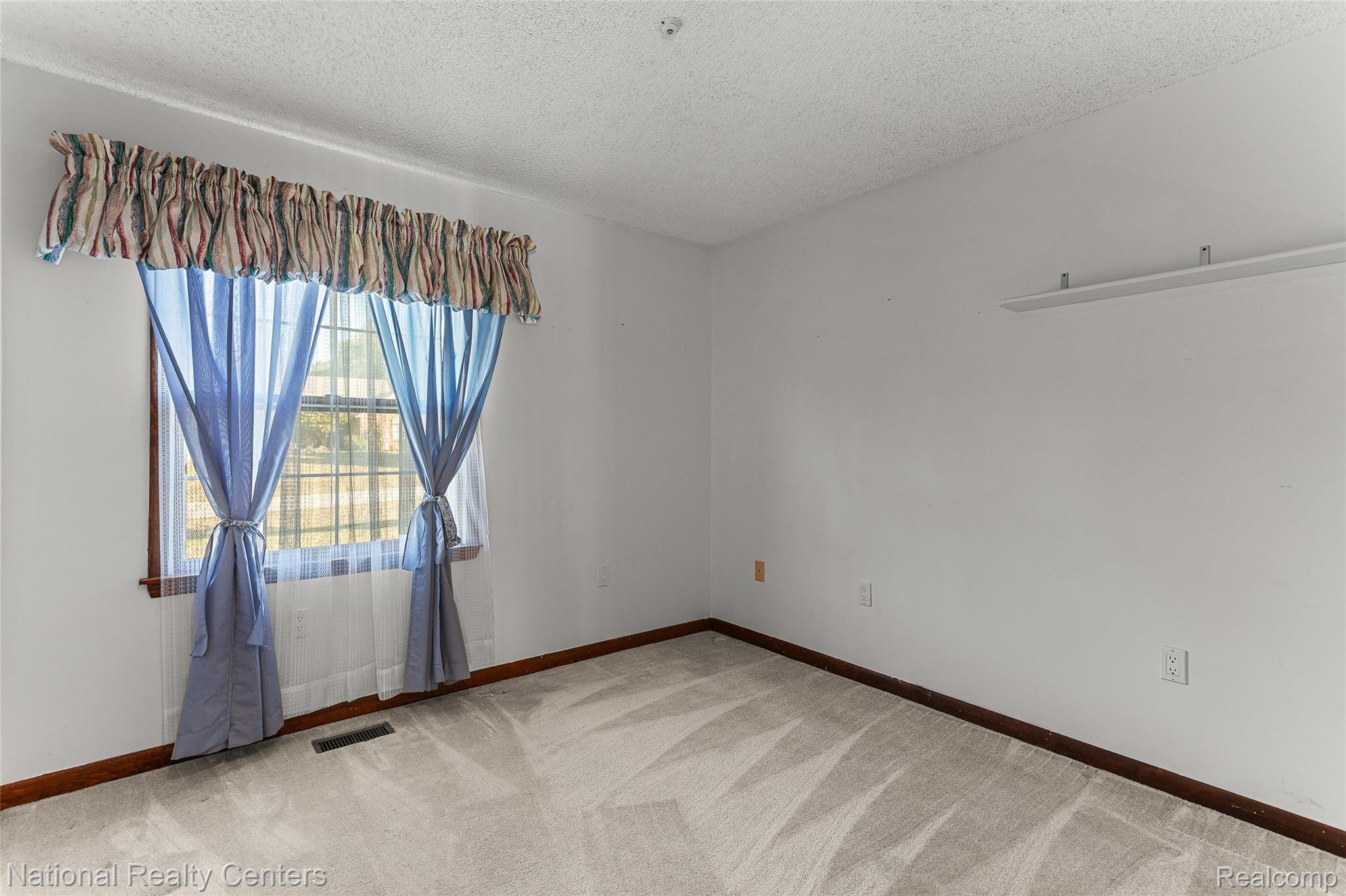 12518 Clover Lane Green Oak Township MI 48178