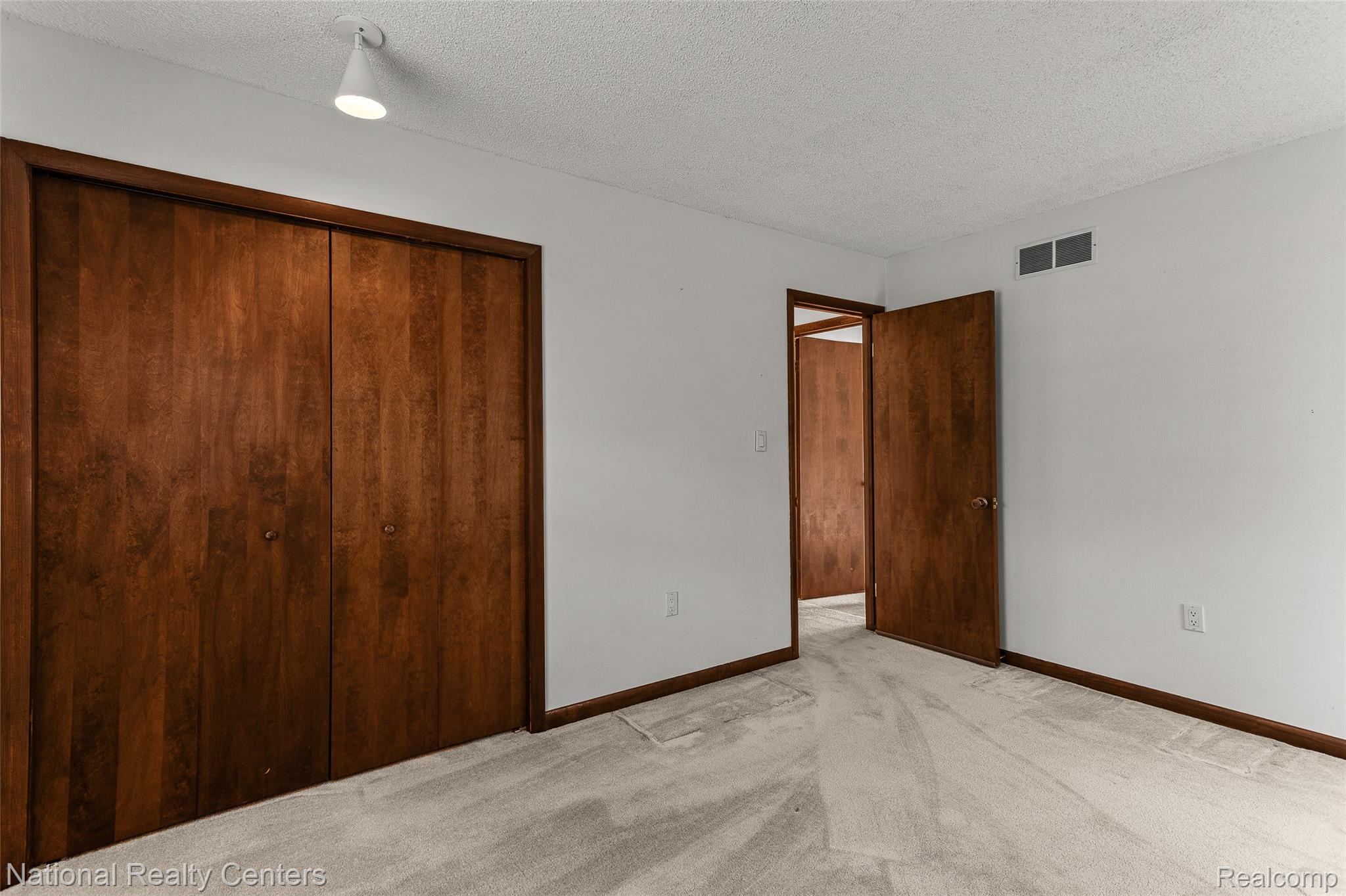 12518 Clover Lane Green Oak Township MI 48178