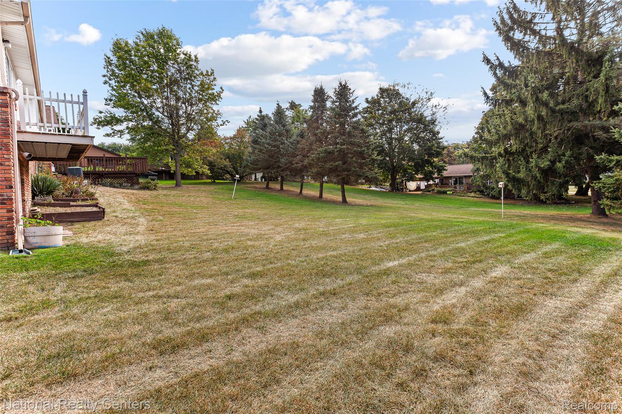 12518 Clover Lane Green Oak Township MI 48178