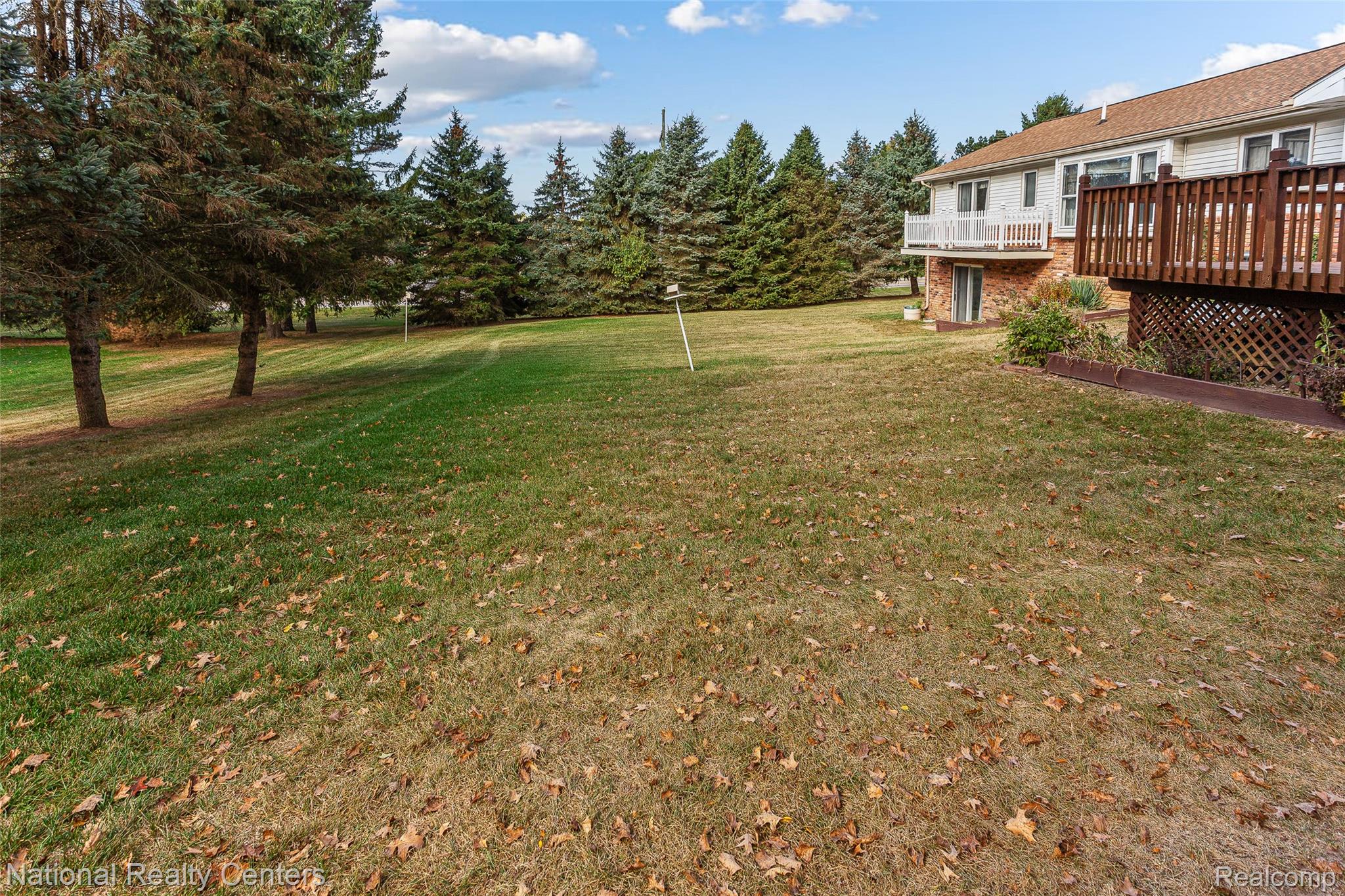 12518 Clover Lane Green Oak Township MI 48178