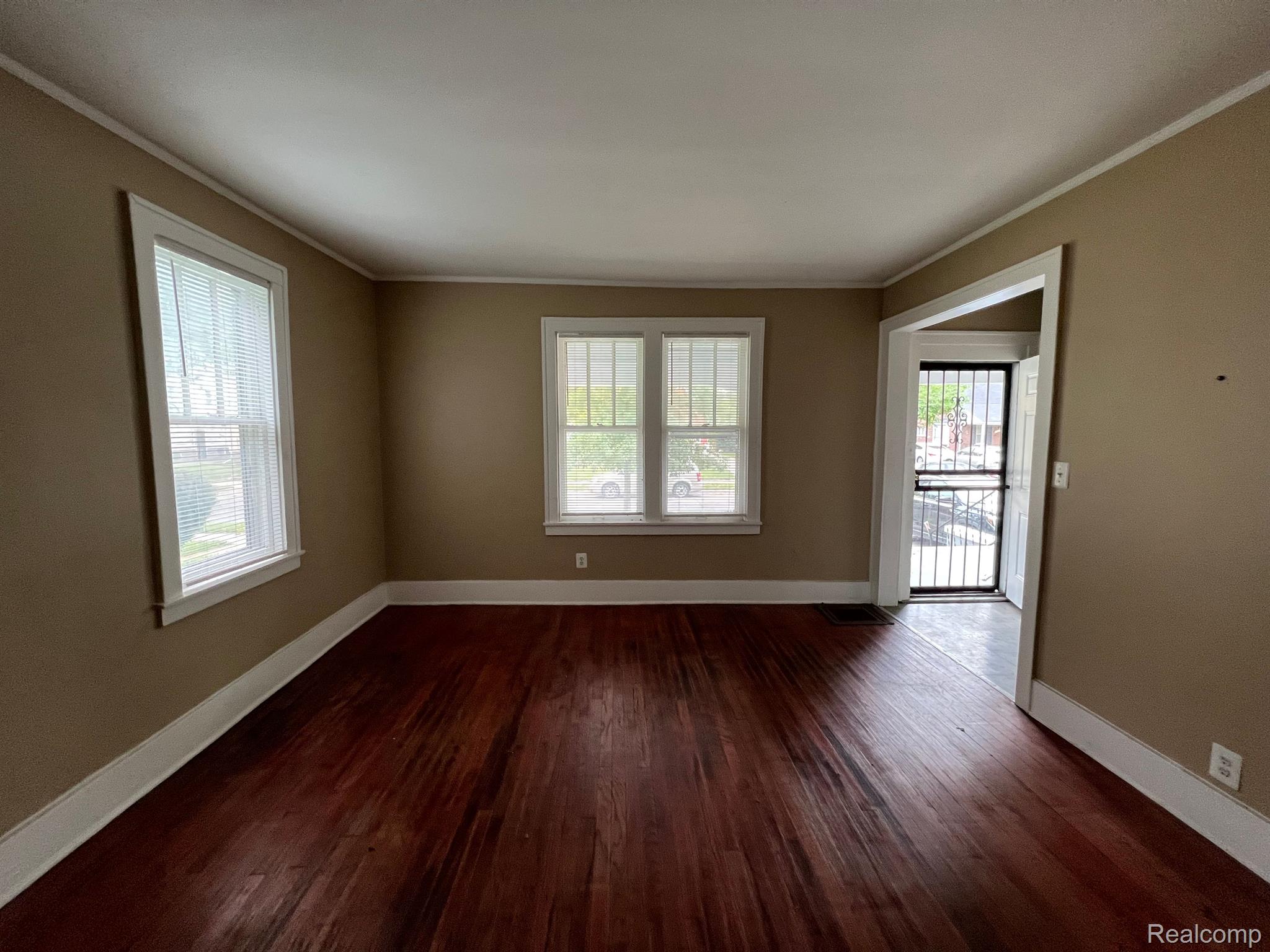 15766 Plainview Avenue Detroit City MI 48223