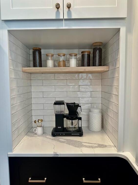 22942 M-43 Almena Township MI 49009