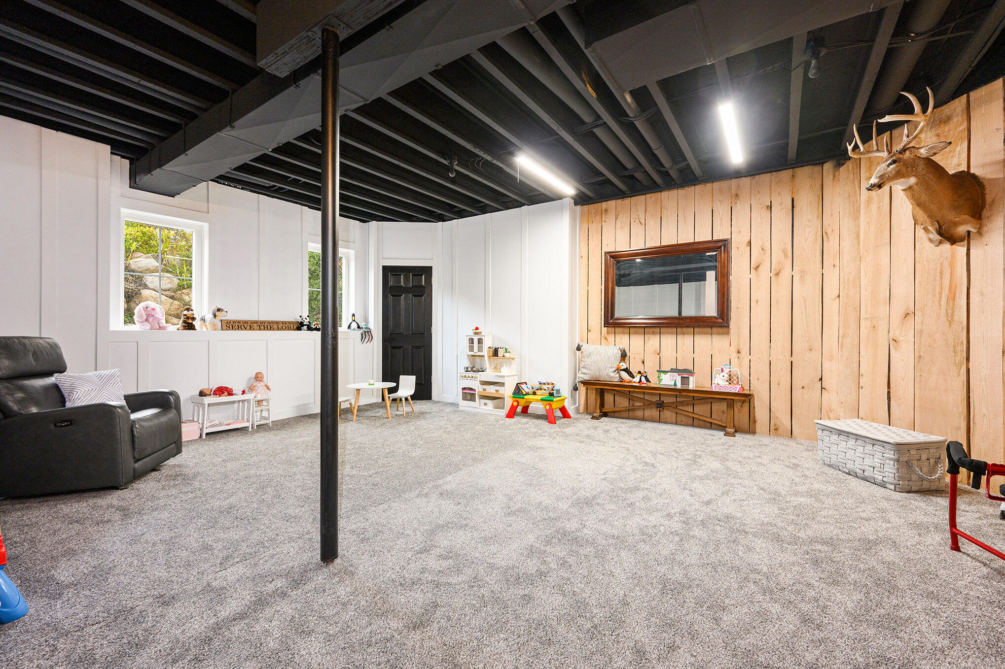 22942 M-43 Almena Township MI 49009