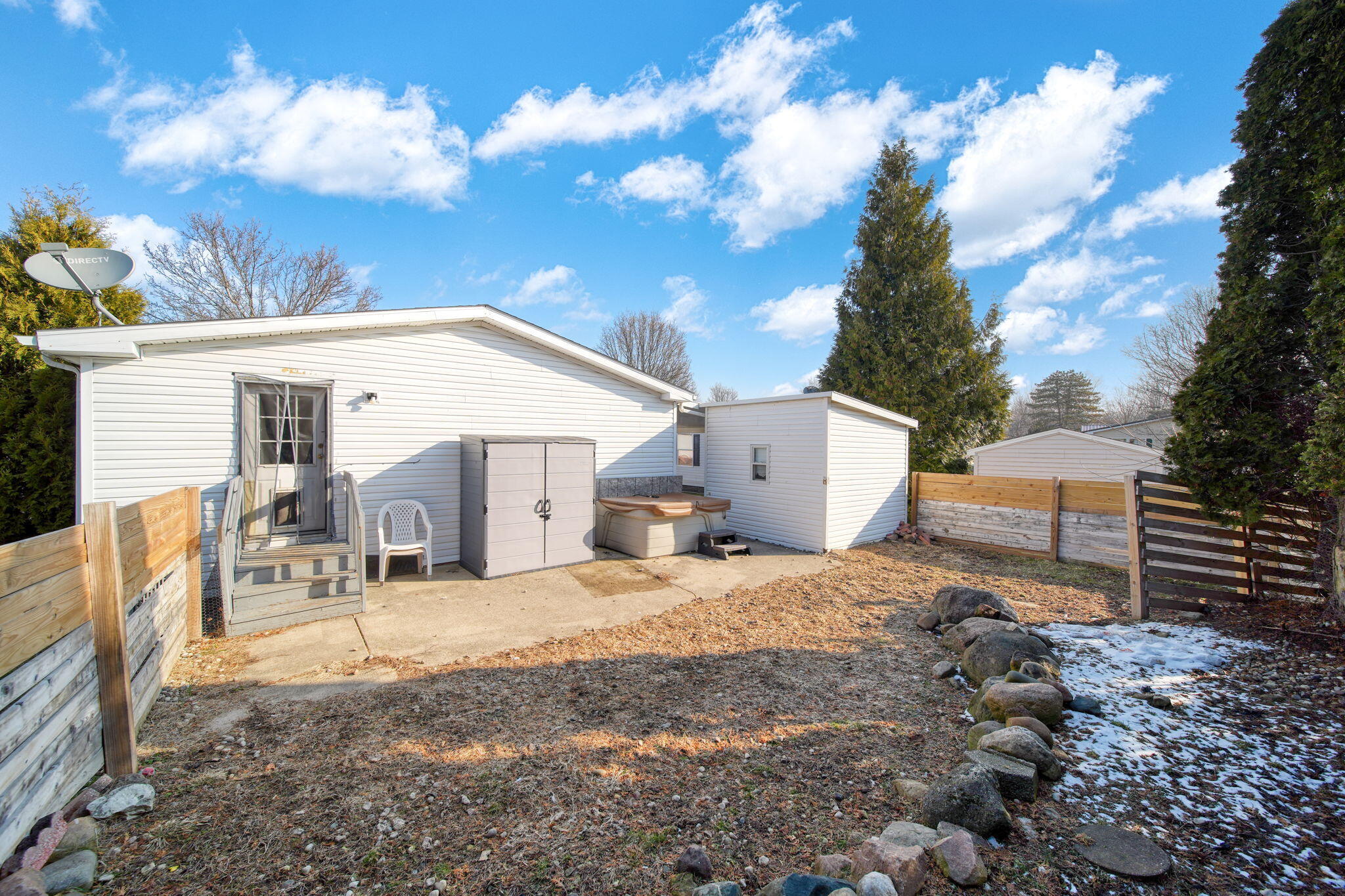 217 Red River Drive Adrian City MI 49221