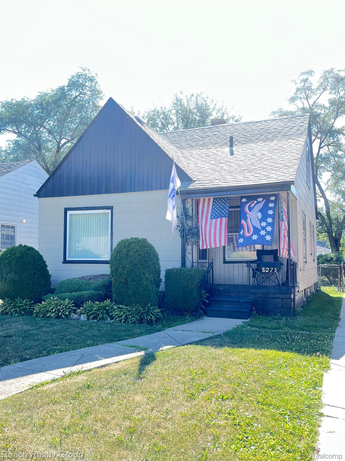 8275 Minock Street Detroit City MI 48228