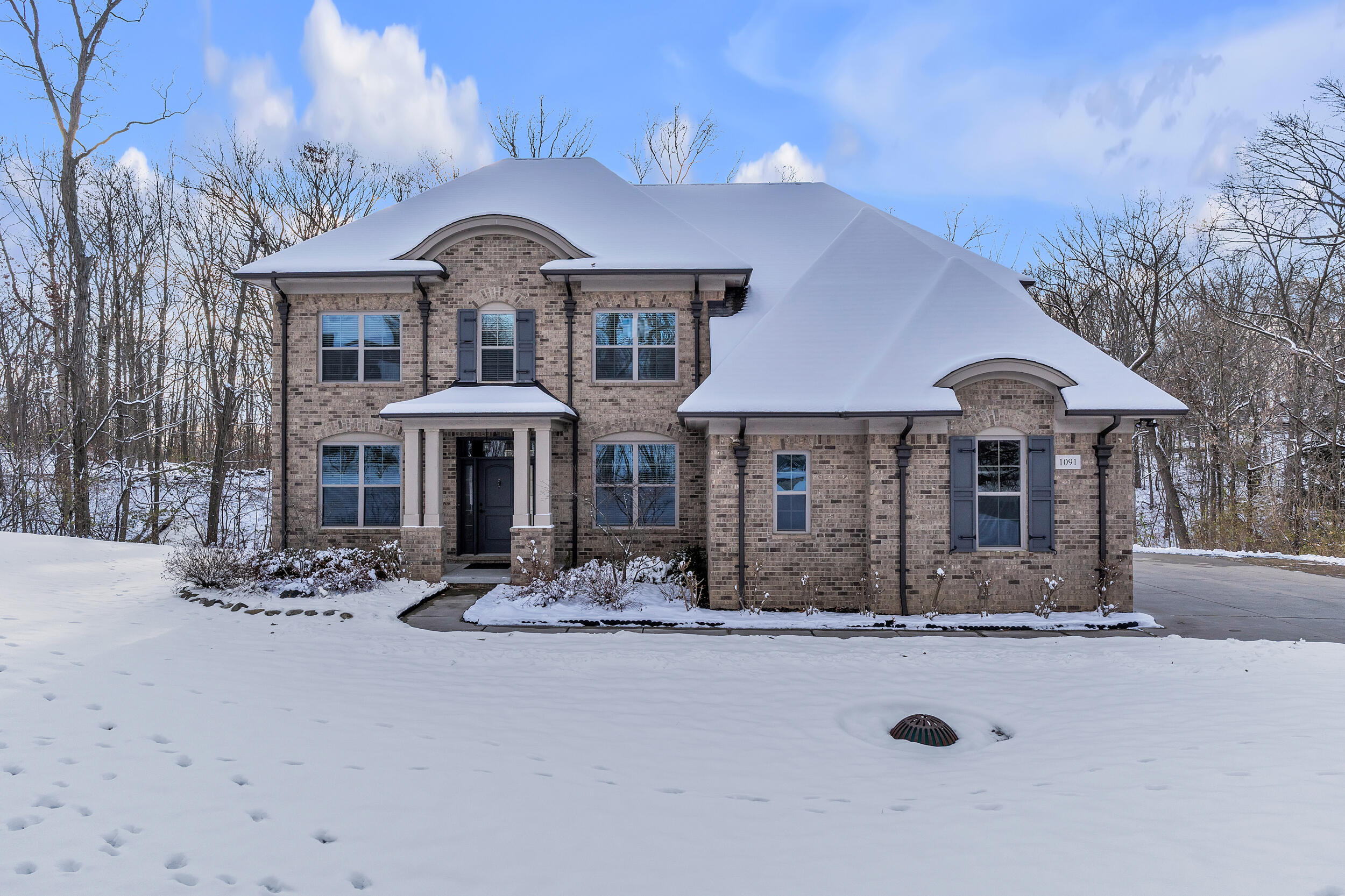 1091 Green Road Ann Arbor City MI 48105