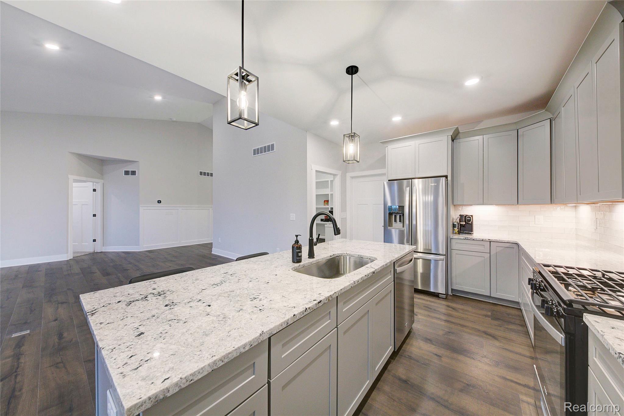 Moh 60 Birkdale Lane Marion Township MI 48843