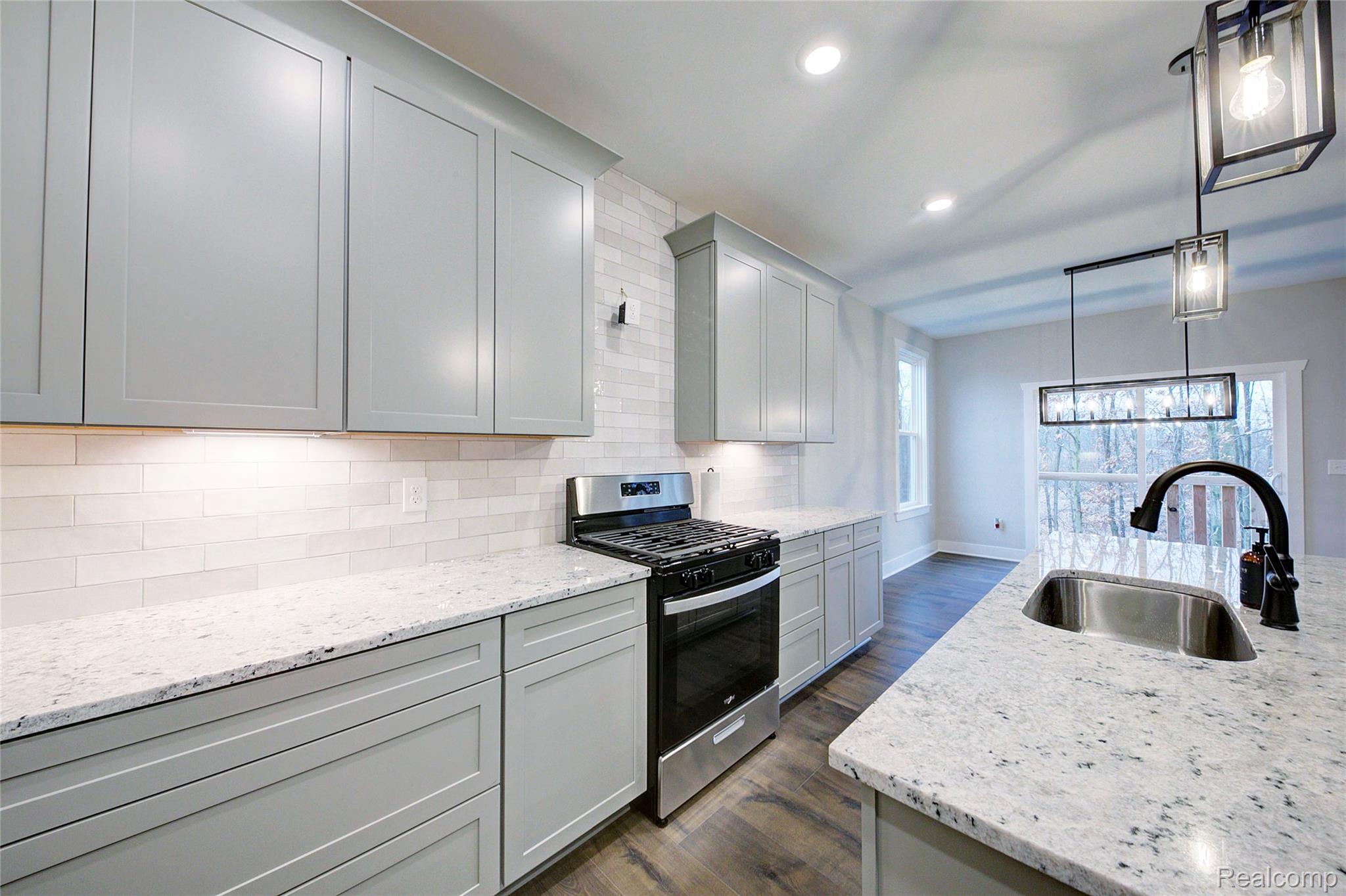 Moh 60 Birkdale Lane Marion Township MI 48843