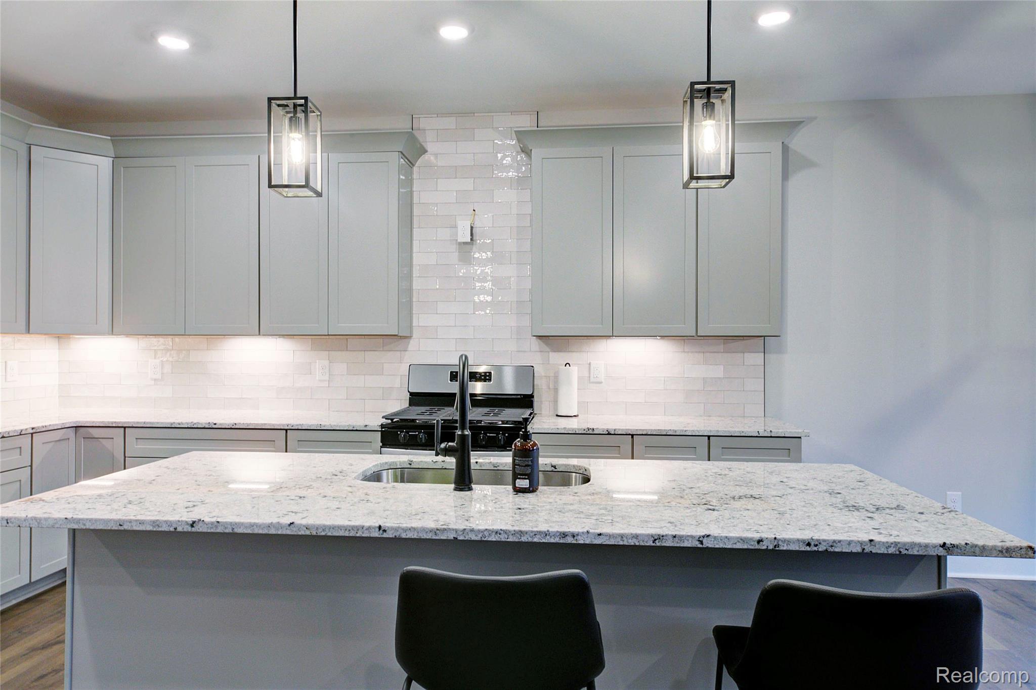 Moh 60 Birkdale Lane Marion Township MI 48843